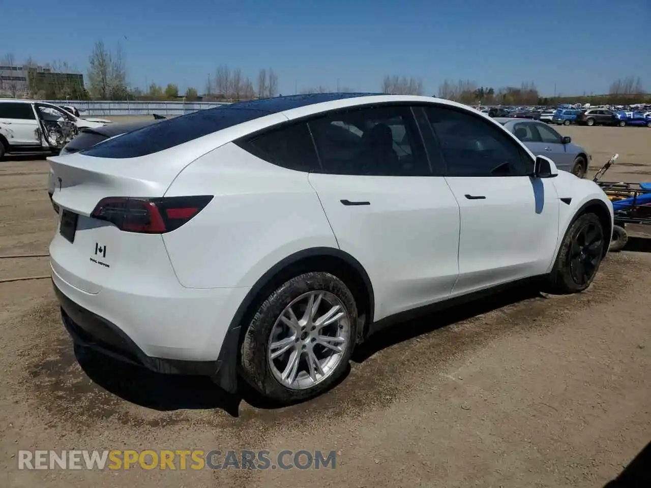 3 Фотография поврежденного автомобиля 7SAYGDEE3PF772663 TESLA MODEL Y 2023