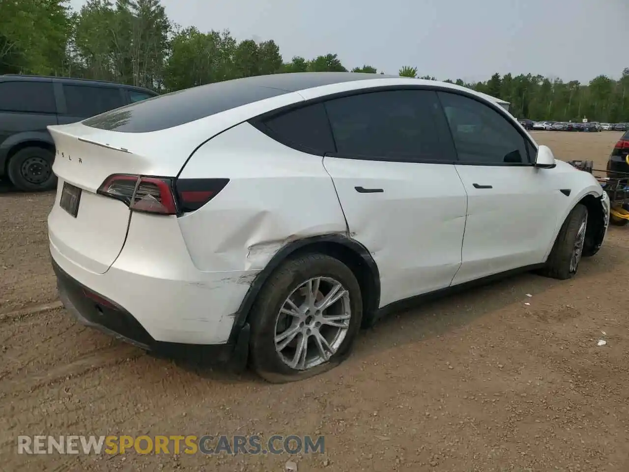 3 Photograph of a damaged car 7SAYGDEE3PF775207 TESLA MODEL Y 2023