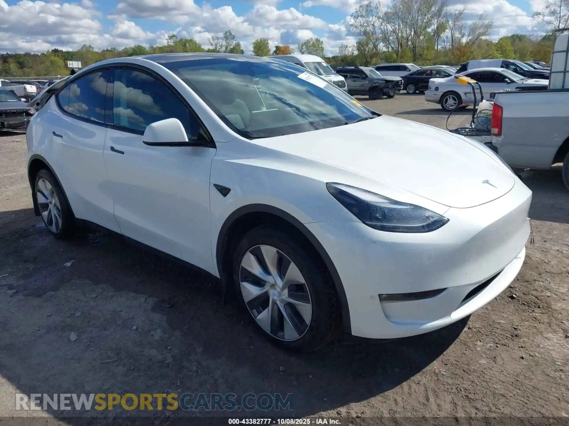 1 Photograph of a damaged car 7SAYGDEE3PF785512 TESLA MODEL Y 2023