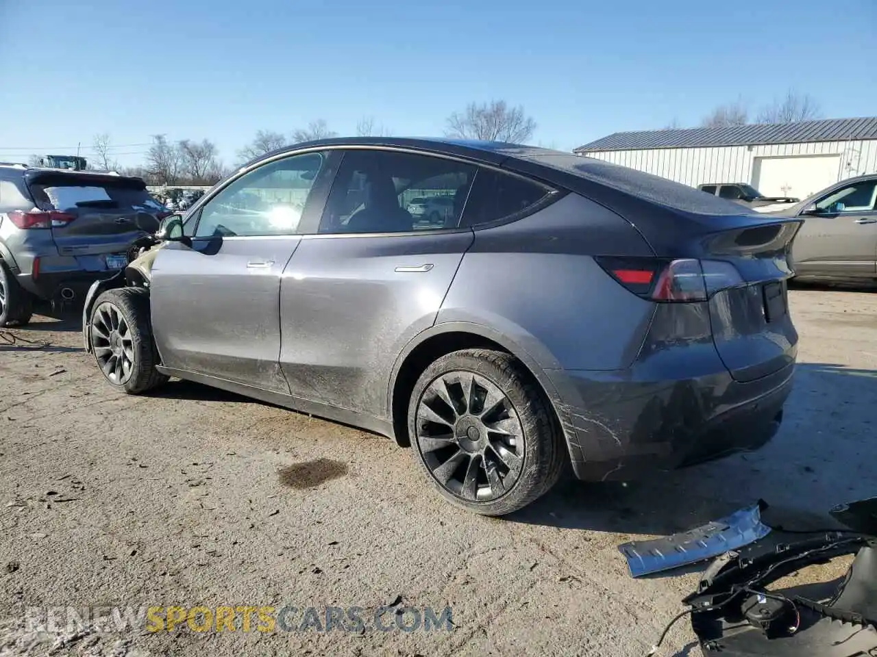 2 Photograph of a damaged car 7SAYGDEE3PF796588 TESLA MODEL Y 2023