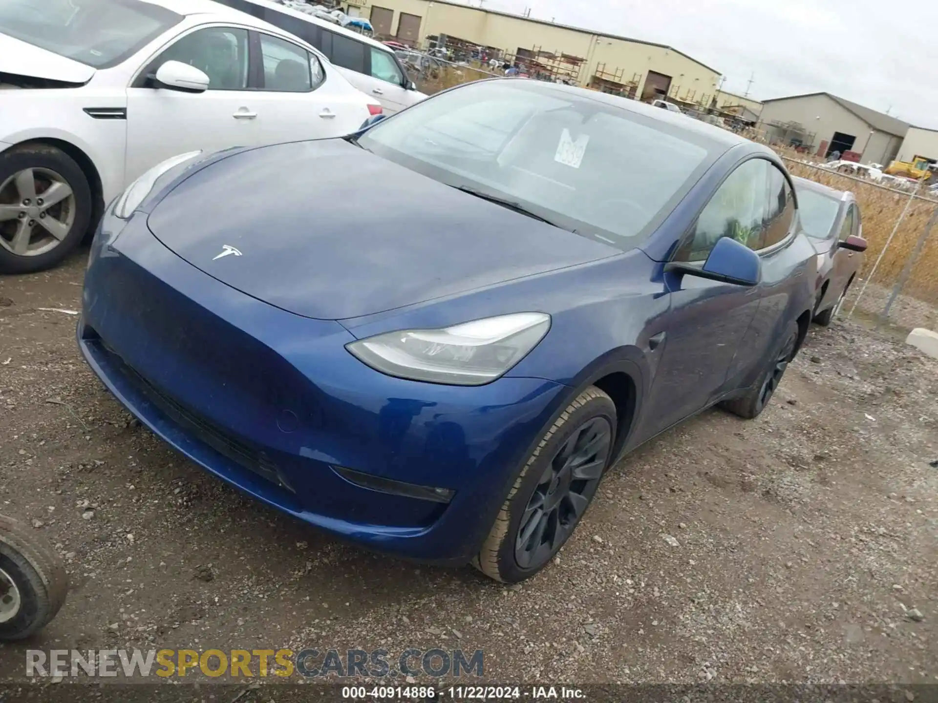 2 Photograph of a damaged car 7SAYGDEE3PF847054 TESLA MODEL Y 2023