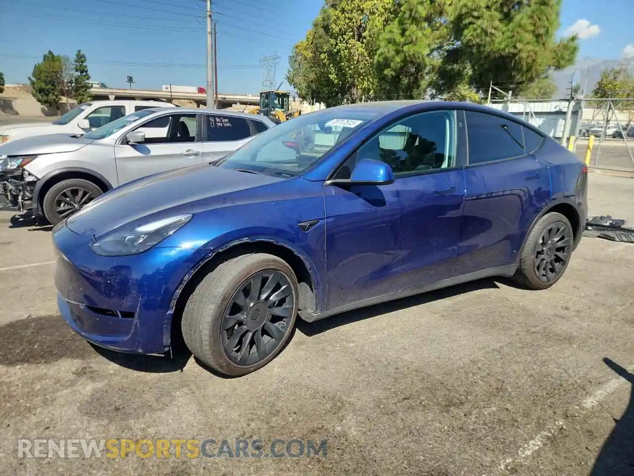 1 Photograph of a damaged car 7SAYGDEE3PF854098 TESLA MODEL Y 2023