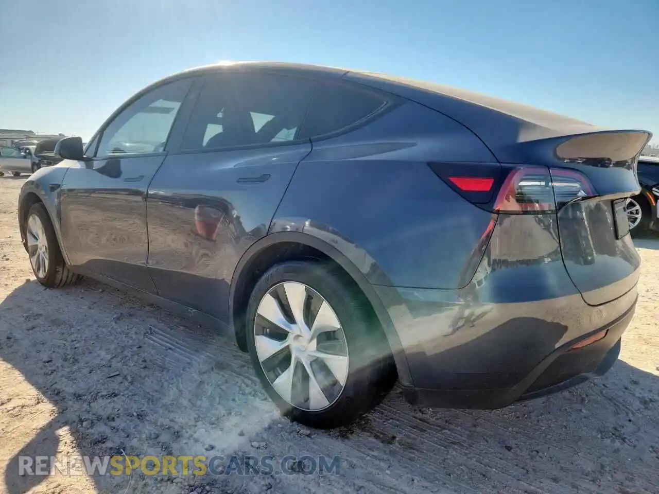 2 Photograph of a damaged car 7SAYGDEE3PF876599 TESLA MODEL Y 2023