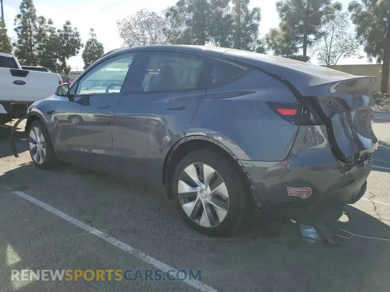 2 Photograph of a damaged car 7SAYGDEE3PF884539 TESLA MODEL Y 2023