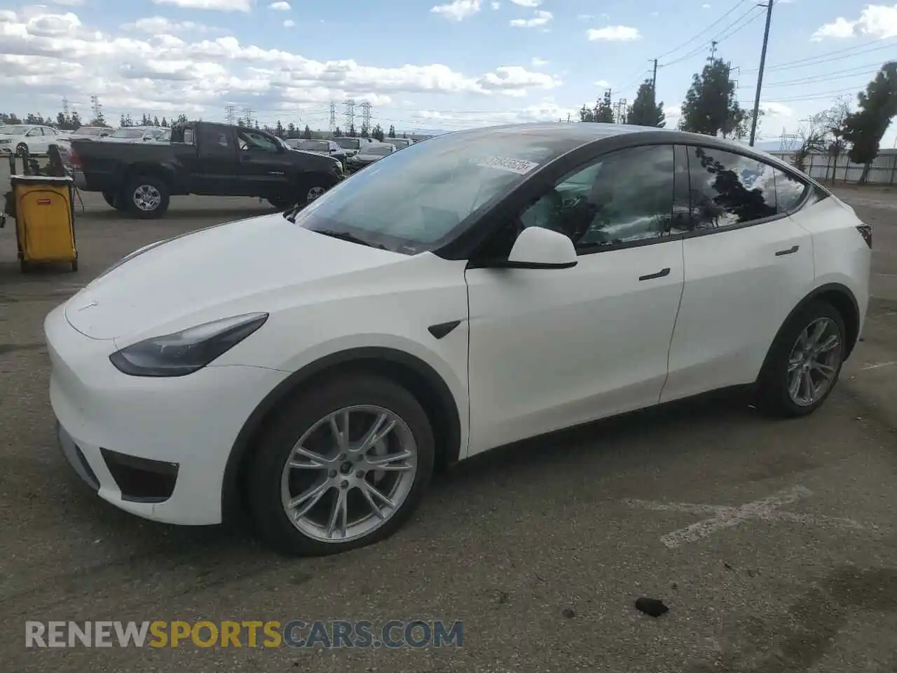 1 Photograph of a damaged car 7SAYGDEE3PF916132 TESLA MODEL Y 2023