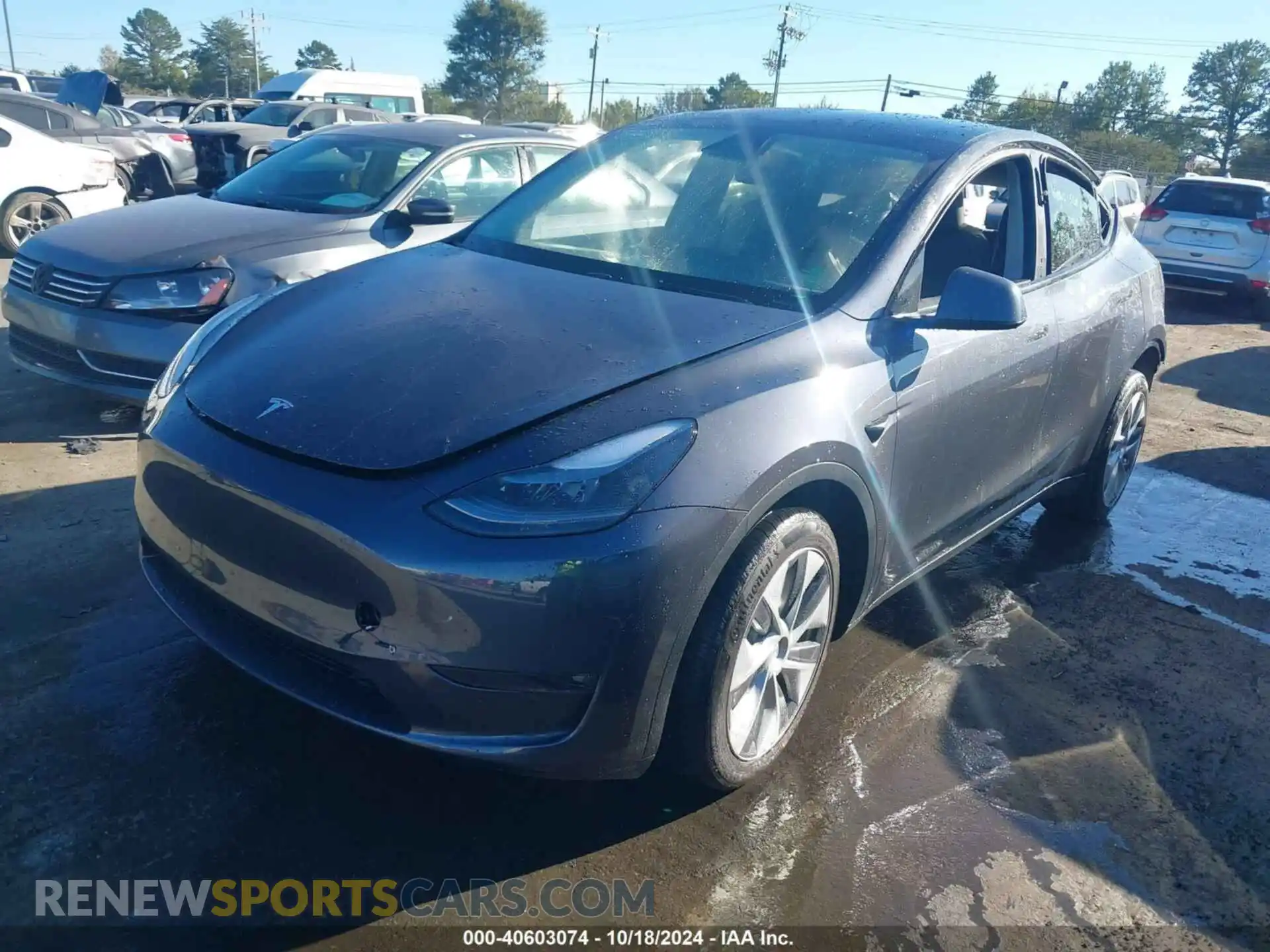 2 Photograph of a damaged car 7SAYGDEE3PF921041 TESLA MODEL Y 2023