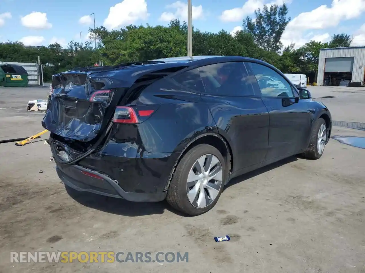 3 Photograph of a damaged car 7SAYGDEE3PF926840 TESLA MODEL Y 2023