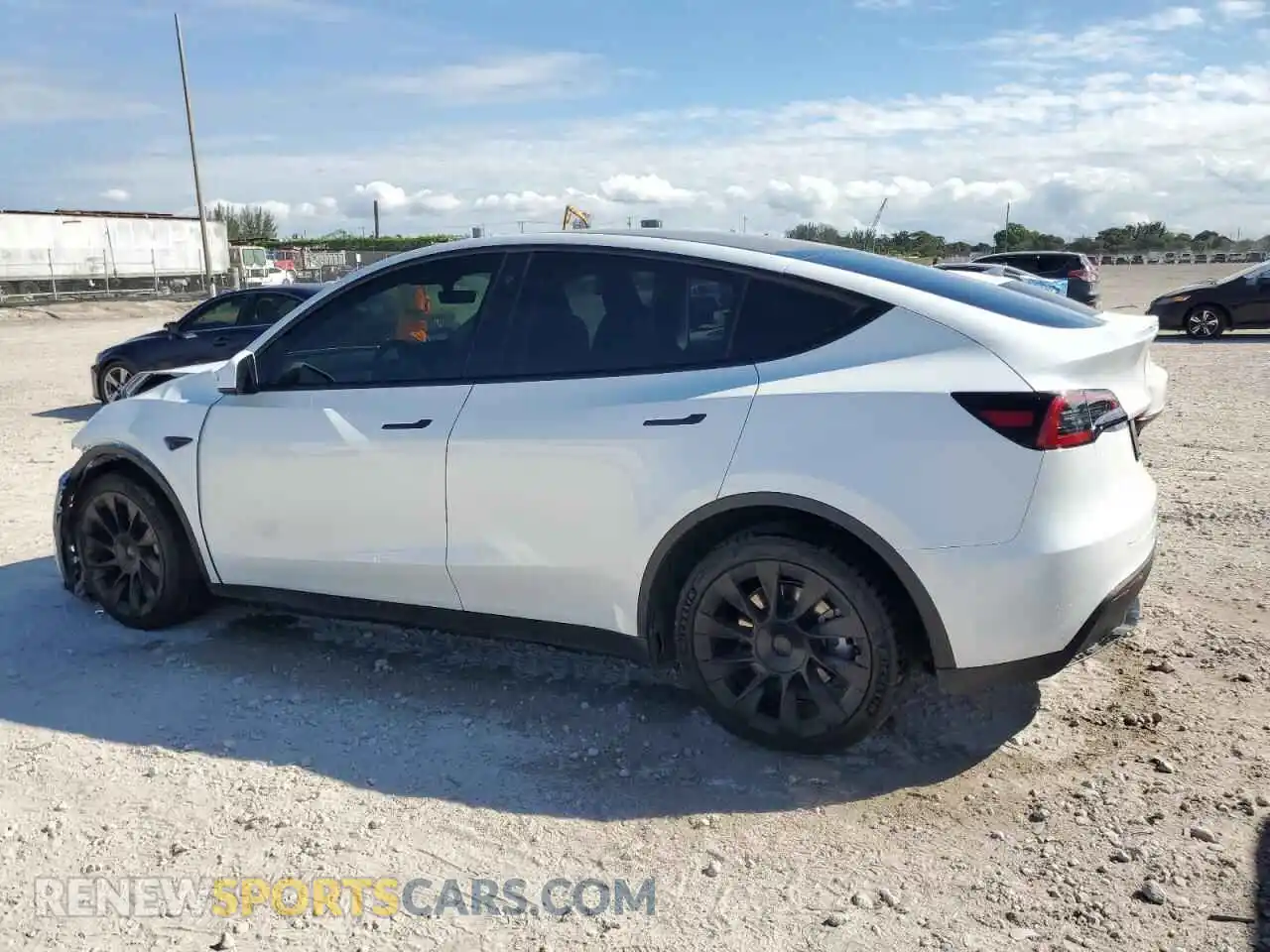 2 Photograph of a damaged car 7SAYGDEE4PA025098 TESLA MODEL Y 2023