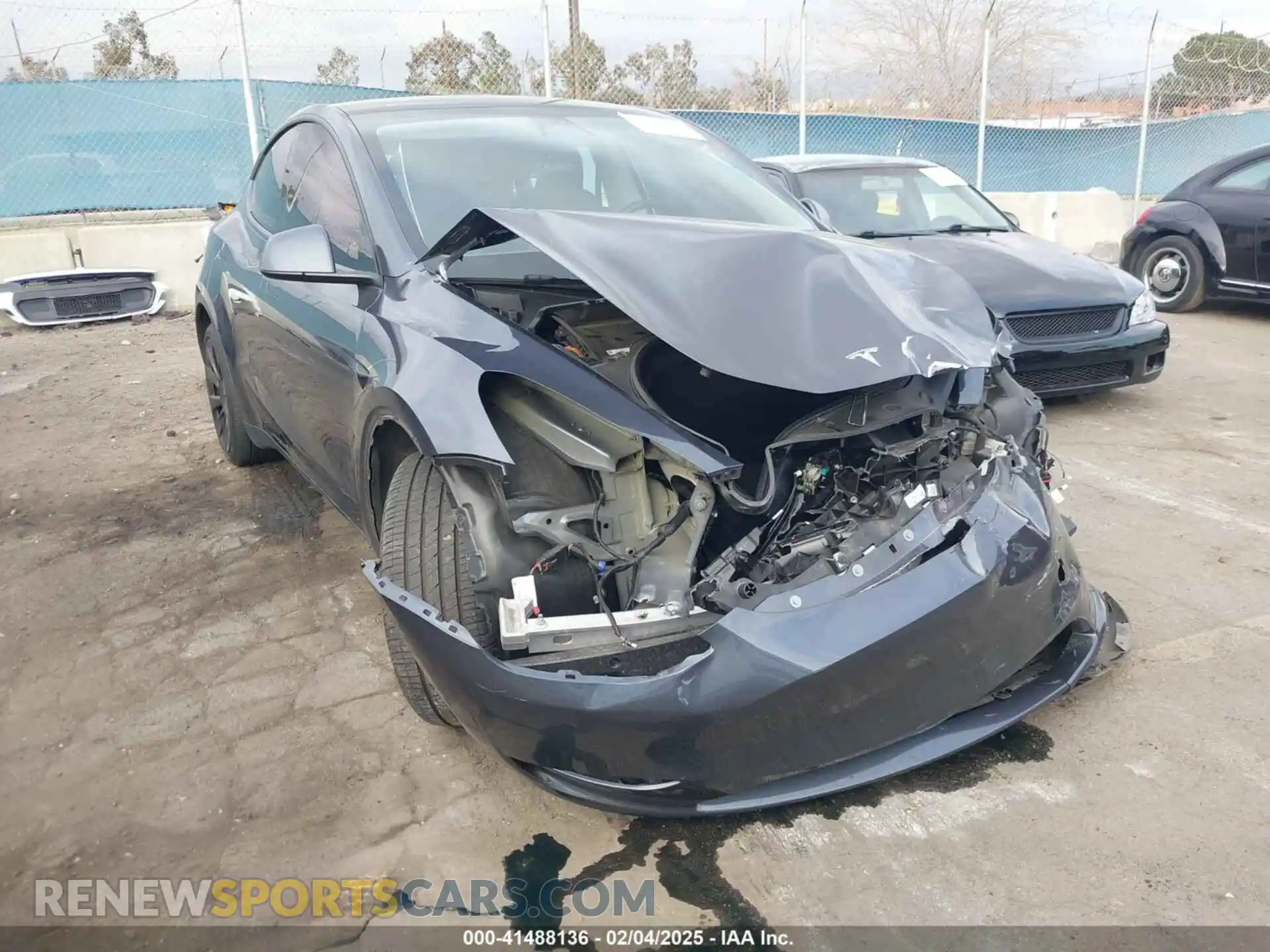 1 Photograph of a damaged car 7SAYGDEE4PA028440 TESLA MODEL Y 2023