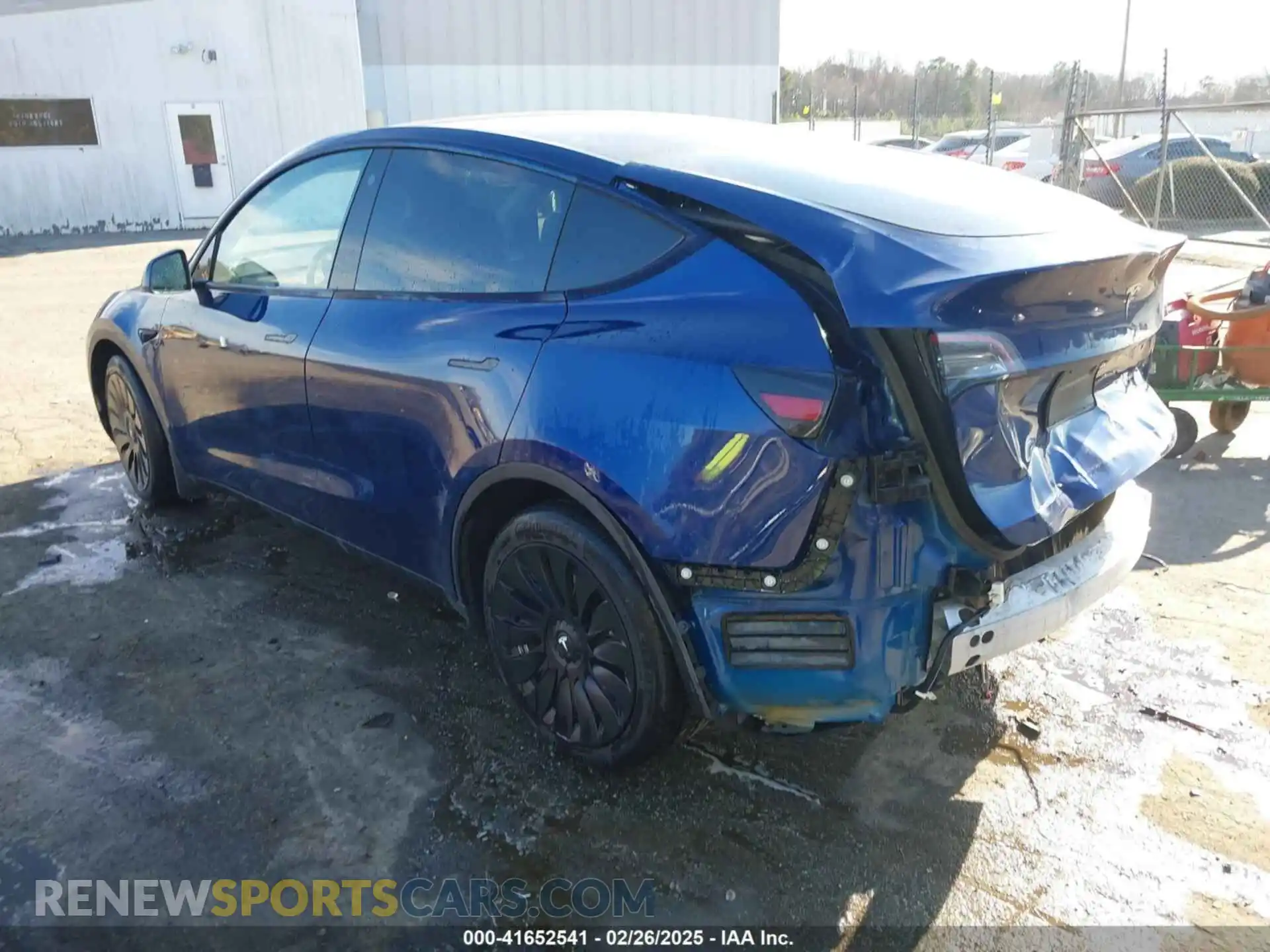 3 Photograph of a damaged car 7SAYGDEE4PA042757 TESLA MODEL Y 2023