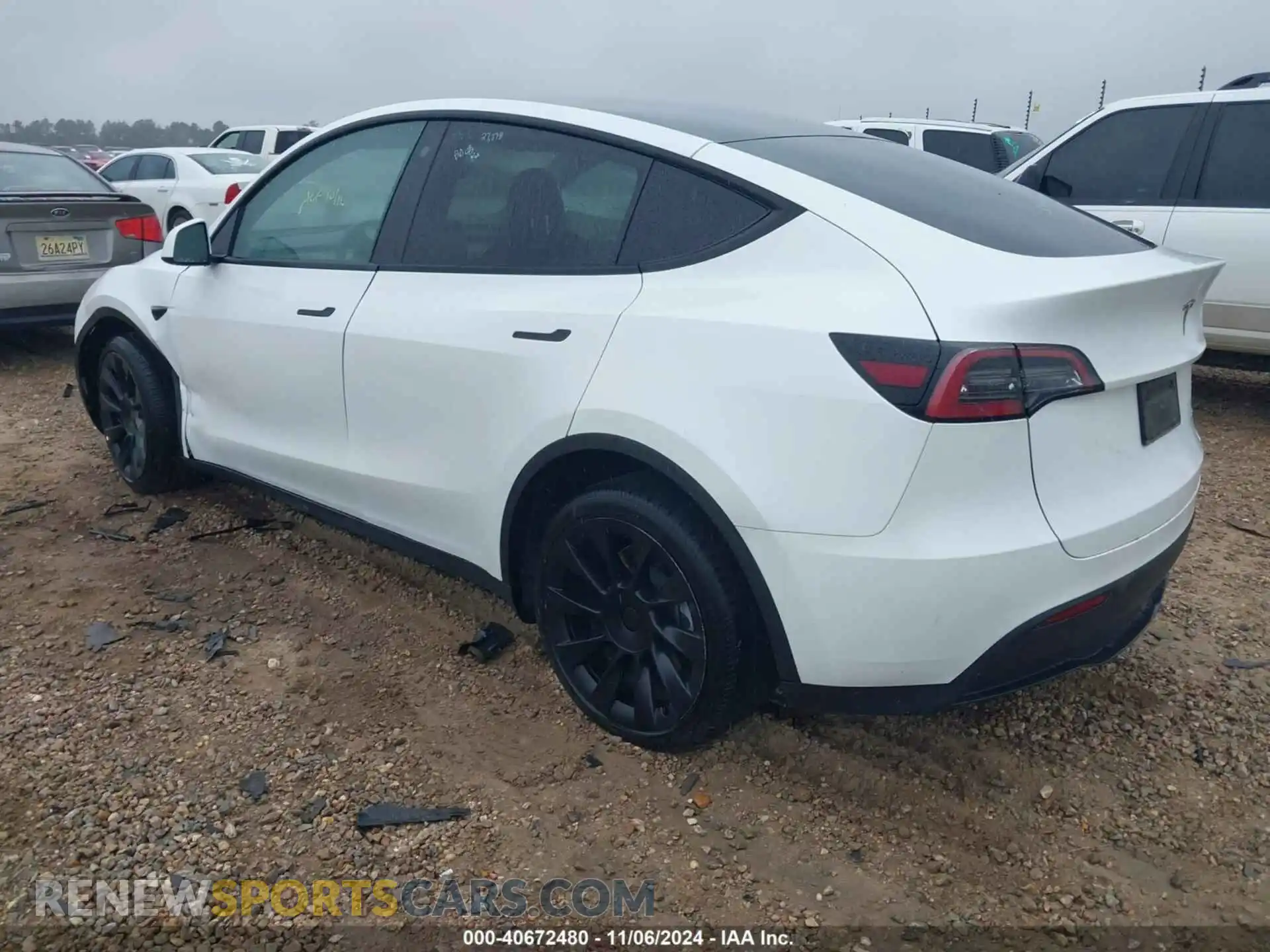 3 Photograph of a damaged car 7SAYGDEE4PA044556 TESLA MODEL Y 2023