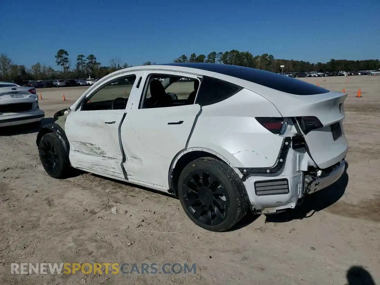 2 Photograph of a damaged car 7SAYGDEE4PA071028 TESLA MODEL Y 2023