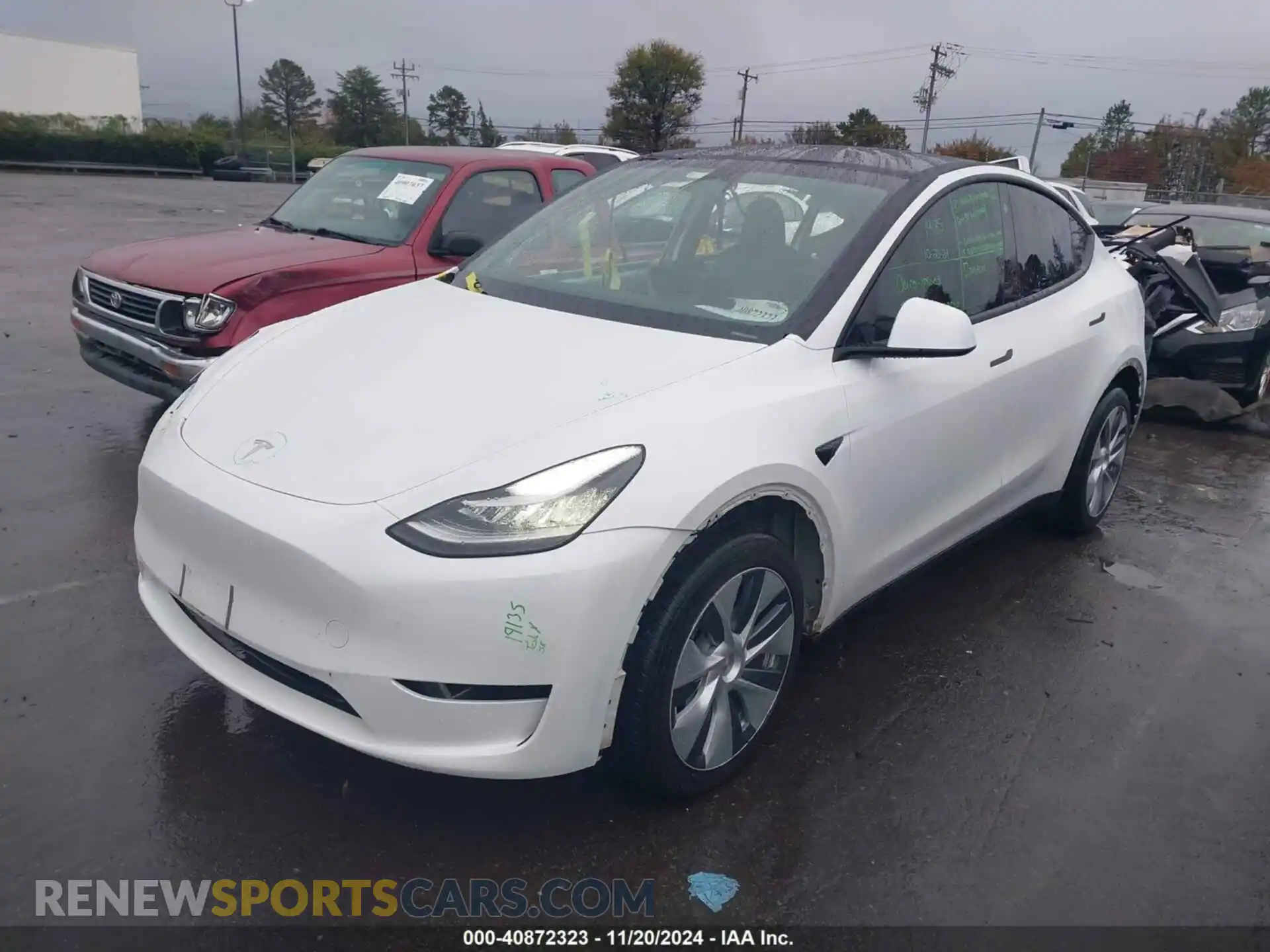2 Фотография поврежденного автомобиля 7SAYGDEE4PA078626 TESLA MODEL Y 2023