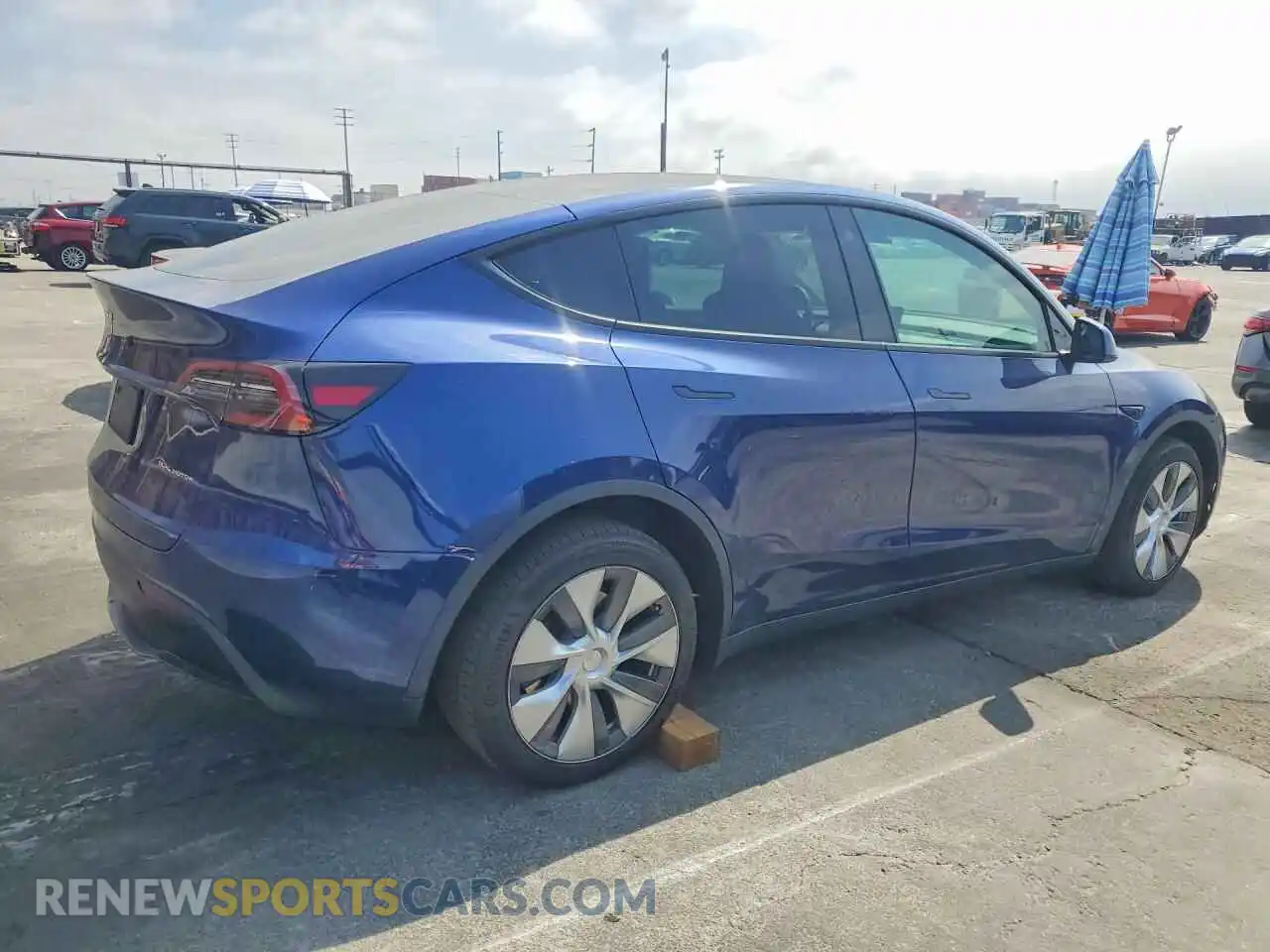 3 fotografías del automóvil dañado 7SAYGDEE4PA082062 TESLA MODEL Y 2023