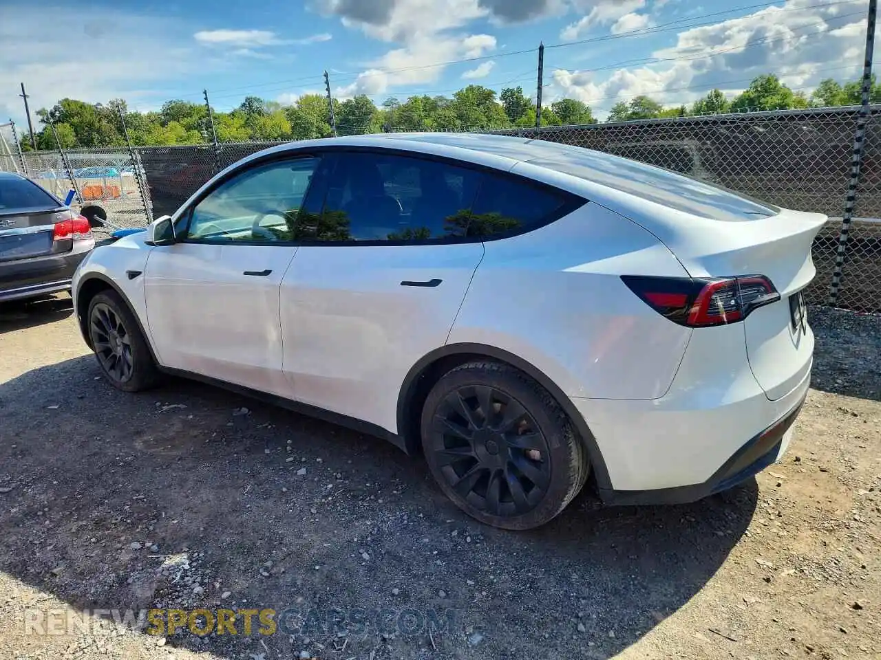 2 Фотография поврежденного автомобиля 7SAYGDEE4PA101225 TESLA MODEL Y 2023