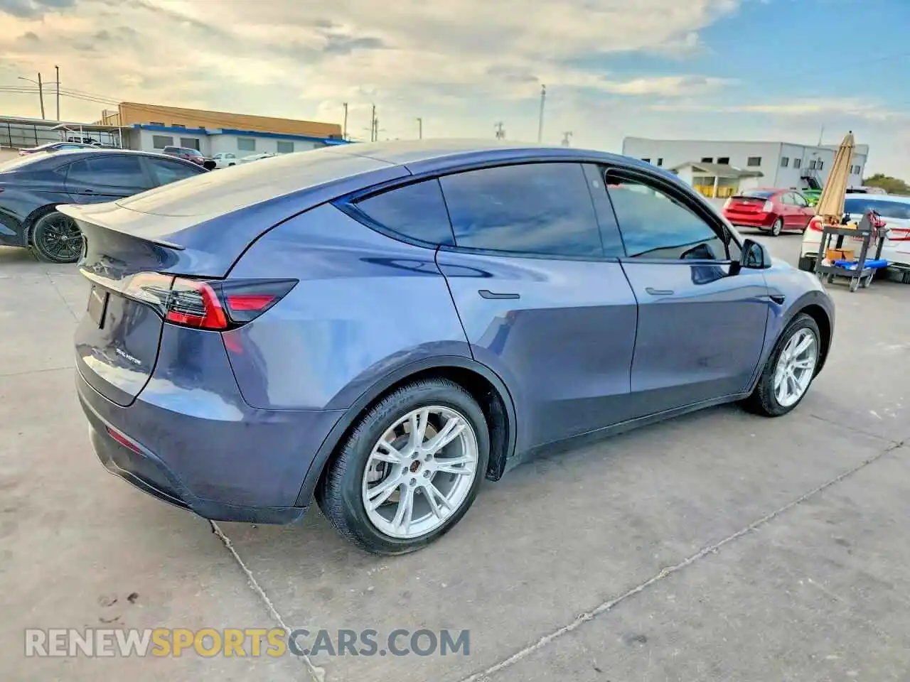3 Фотография поврежденного автомобиля 7SAYGDEE4PA103735 TESLA MODEL Y 2023