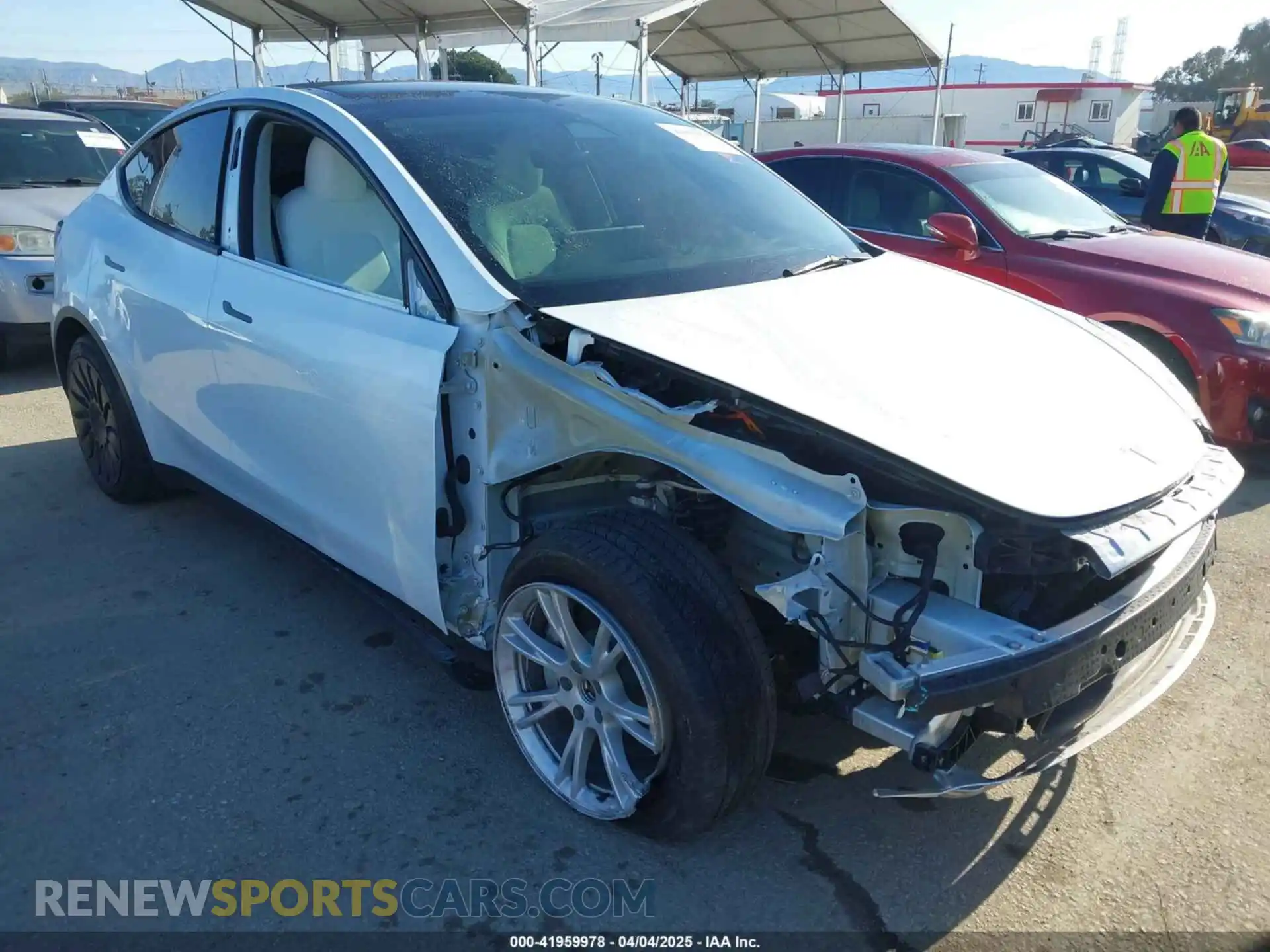 1 Photograph of a damaged car 7SAYGDEE4PA114671 TESLA MODEL Y 2023