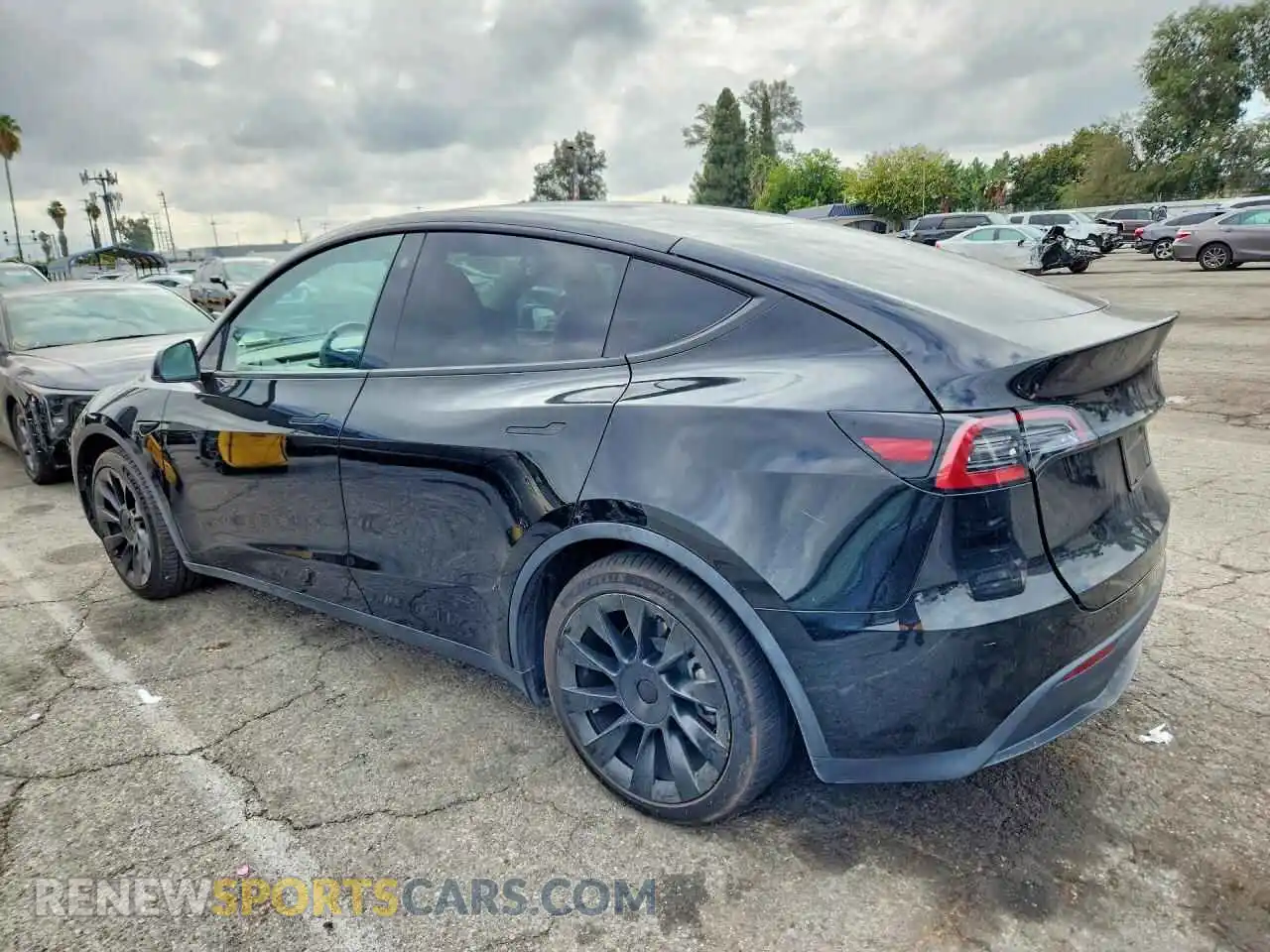 2 Photograph of a damaged car 7SAYGDEE4PA118154 TESLA MODEL Y 2023