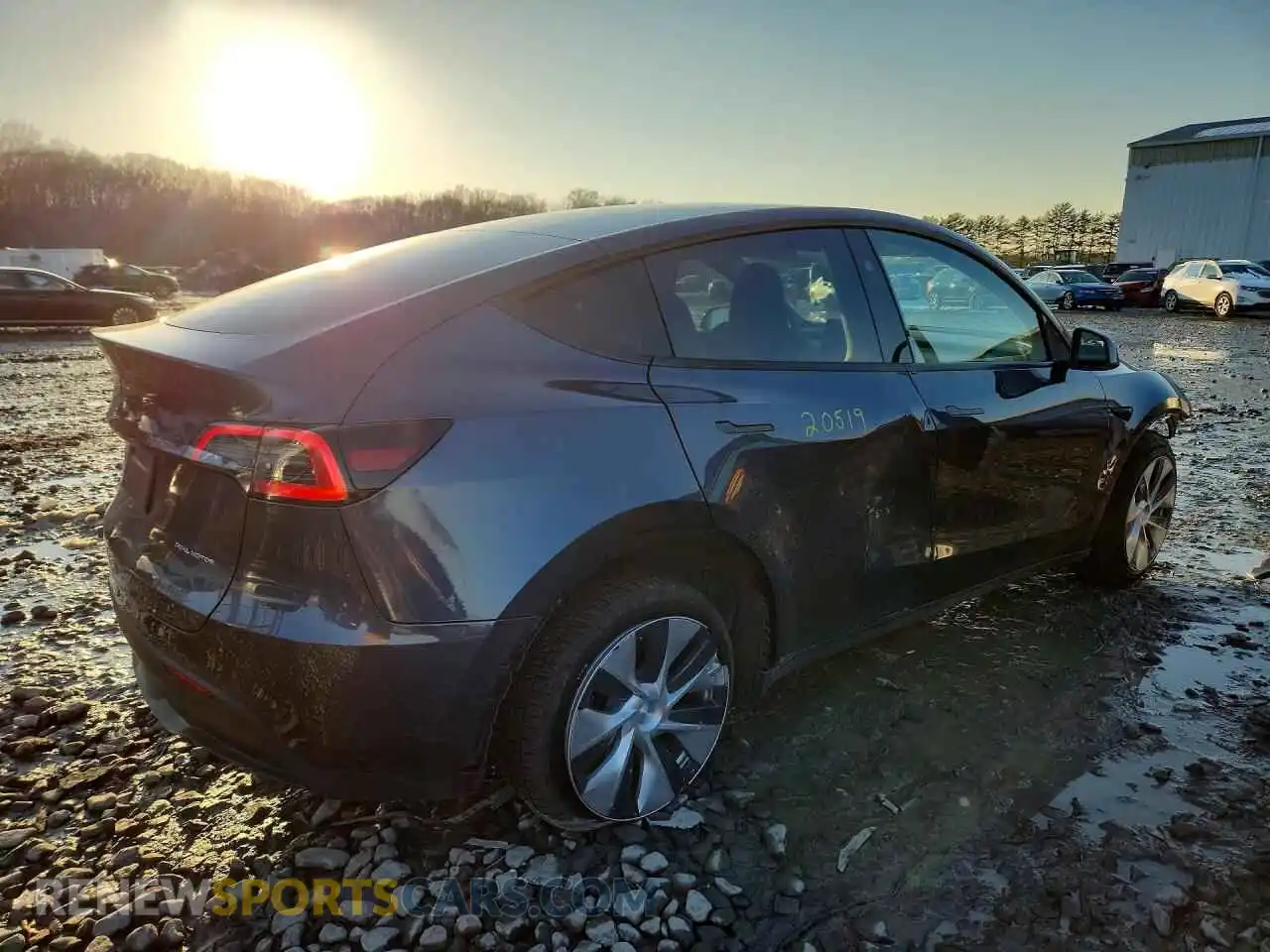 3 Photograph of a damaged car 7SAYGDEE4PA160386 TESLA MODEL Y 2023