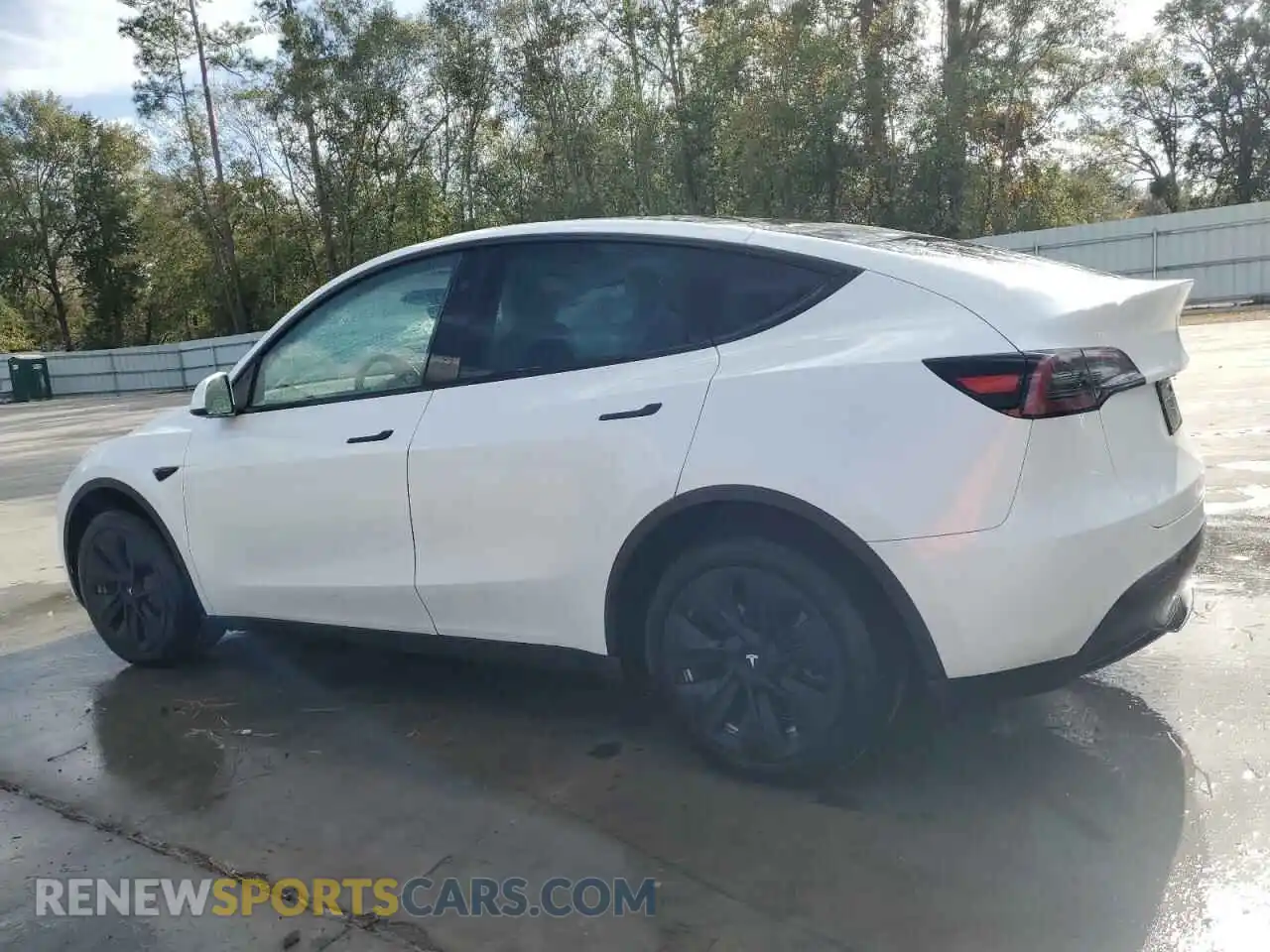 2 Фотография поврежденного автомобиля 7SAYGDEE4PA190147 TESLA MODEL Y 2023