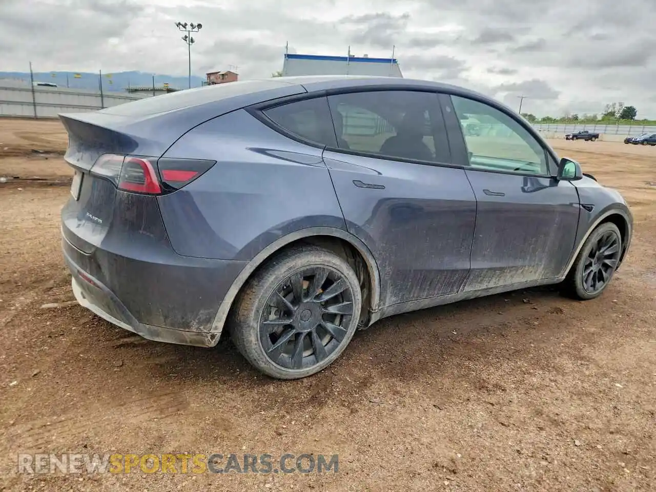 3 fotografías del automóvil dañado 7SAYGDEE4PF601680 TESLA MODEL Y 2023