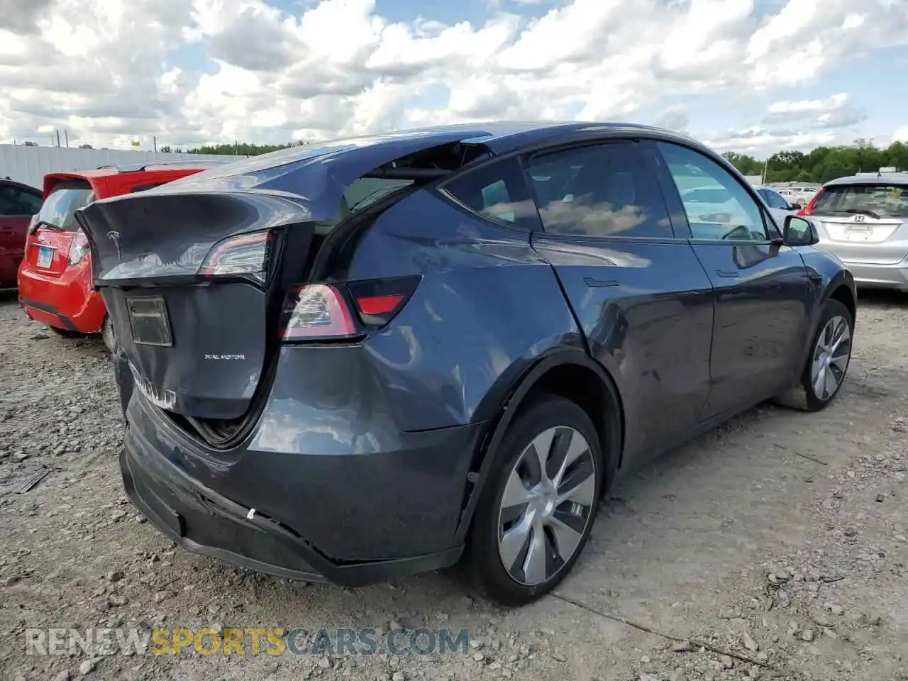 3 Photograph of a damaged car 7SAYGDEE4PF673737 TESLA MODEL Y 2023