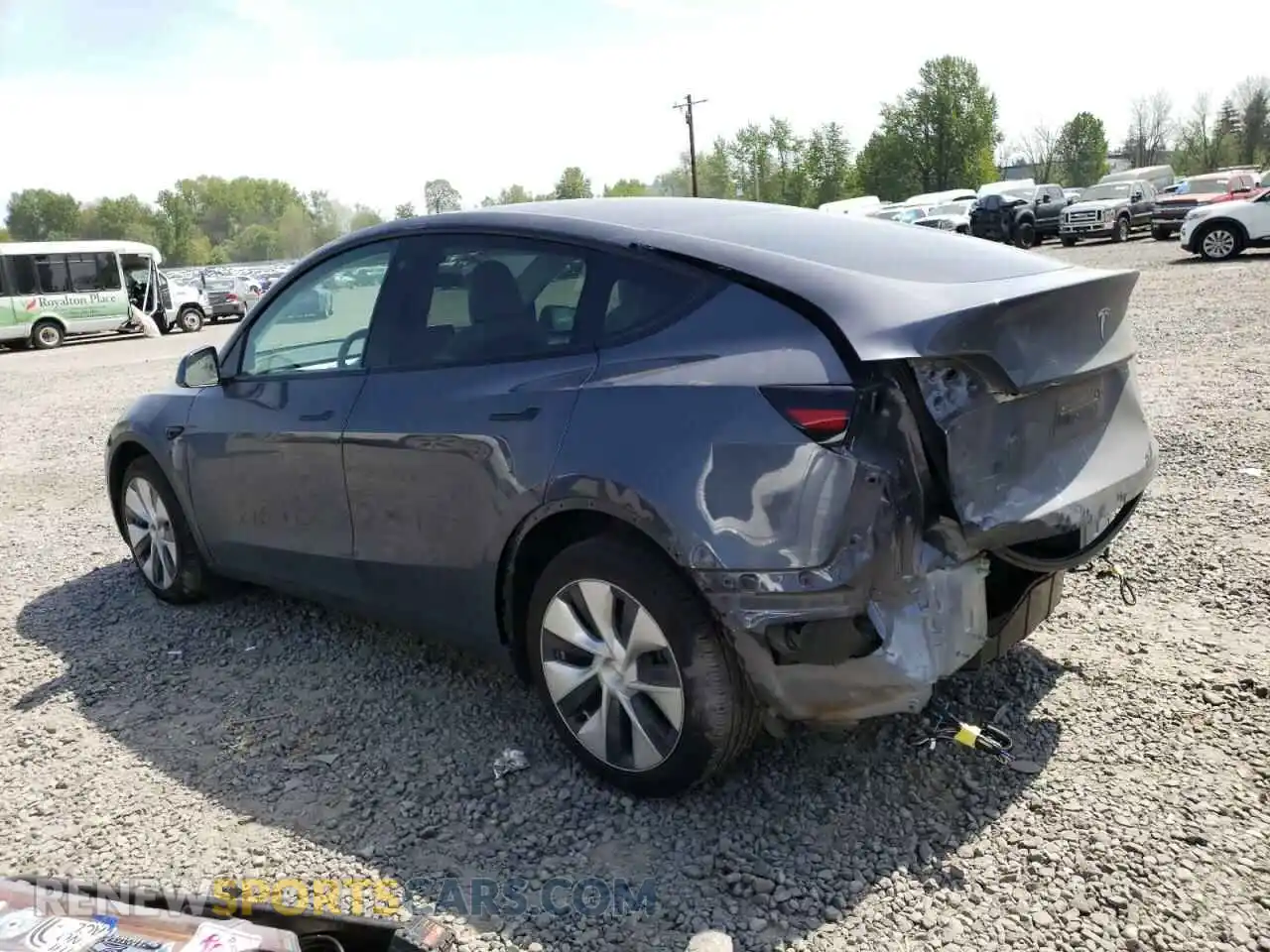 2 Фотография поврежденного автомобиля 7SAYGDEE4PF690800 TESLA MODEL Y 2023