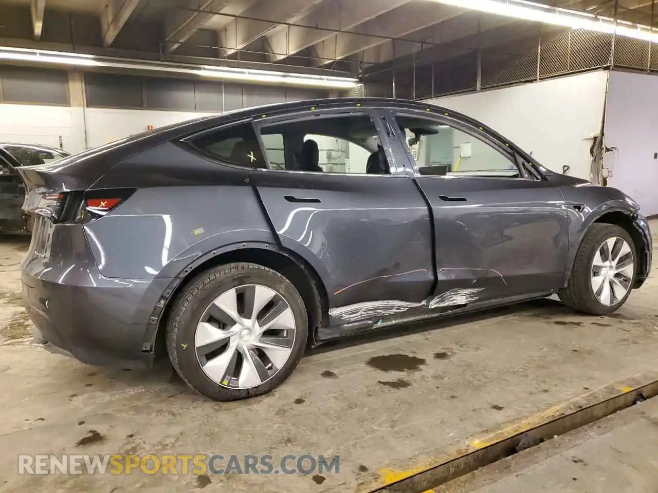 3 Photograph of a damaged car 7SAYGDEE4PF746993 TESLA MODEL Y 2023