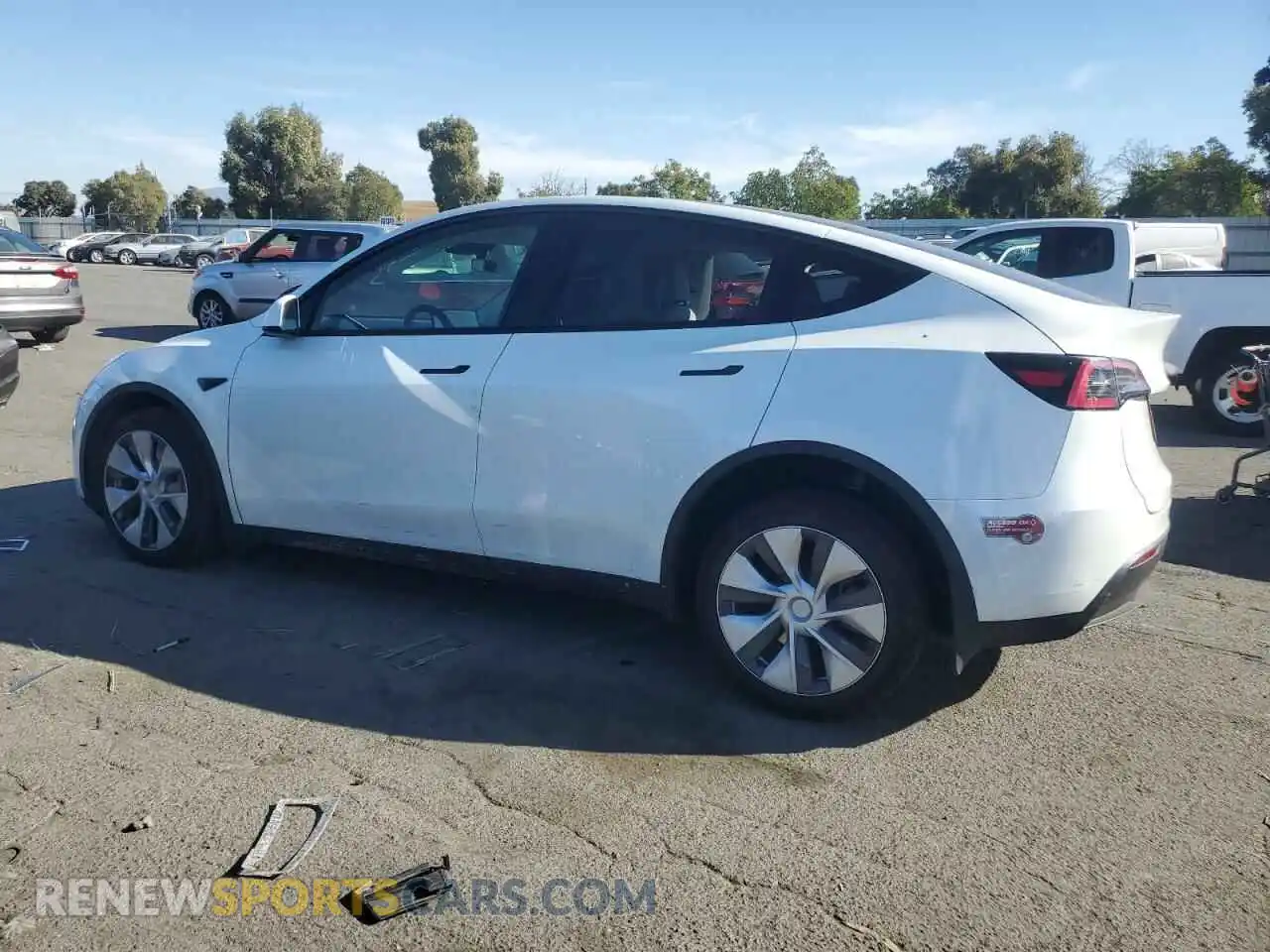 2 Photograph of a damaged car 7SAYGDEE4PF747464 TESLA MODEL Y 2023