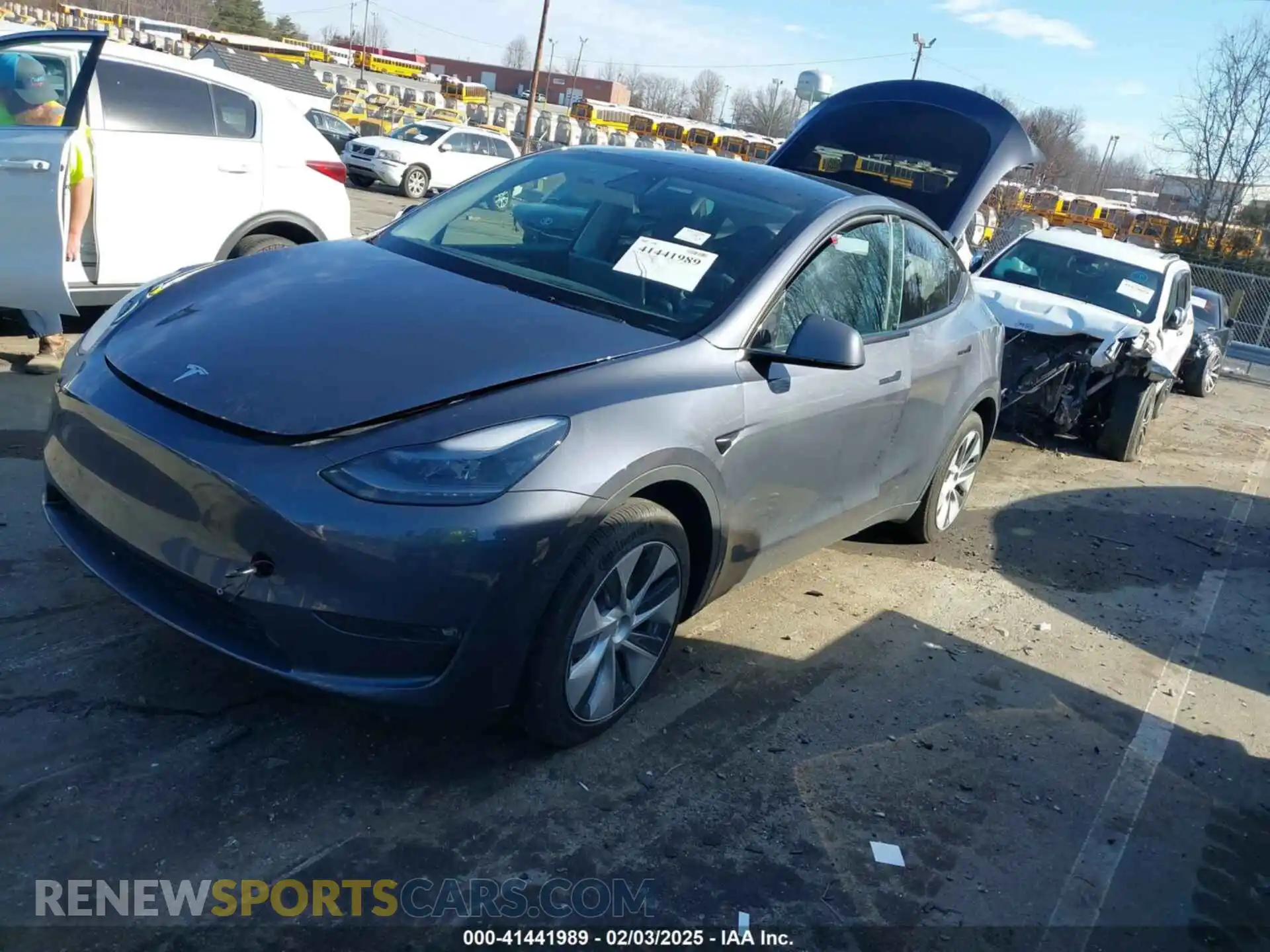 2 Photograph of a damaged car 7SAYGDEE4PF785051 TESLA MODEL Y 2023