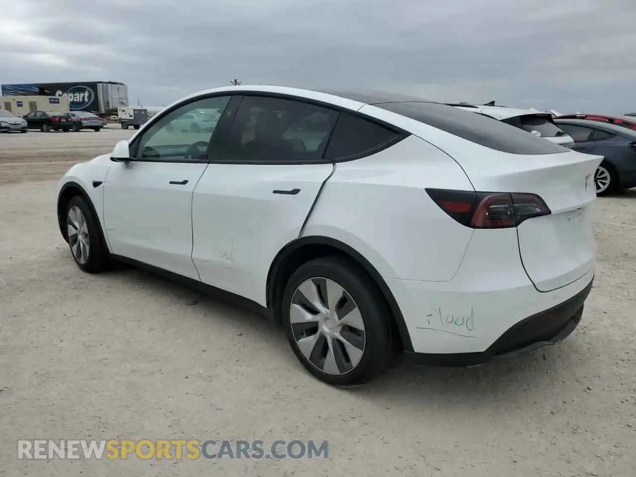 2 Photograph of a damaged car 7SAYGDEE4PF797023 TESLA MODEL Y 2023