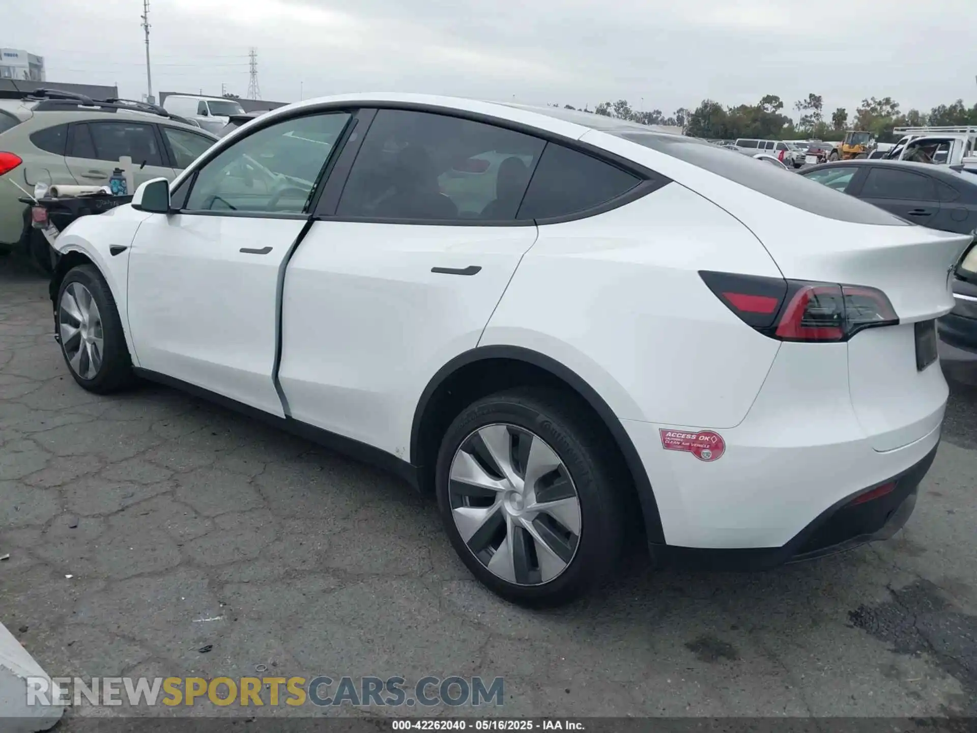3 Photograph of a damaged car 7SAYGDEE4PF807551 TESLA MODEL Y 2023