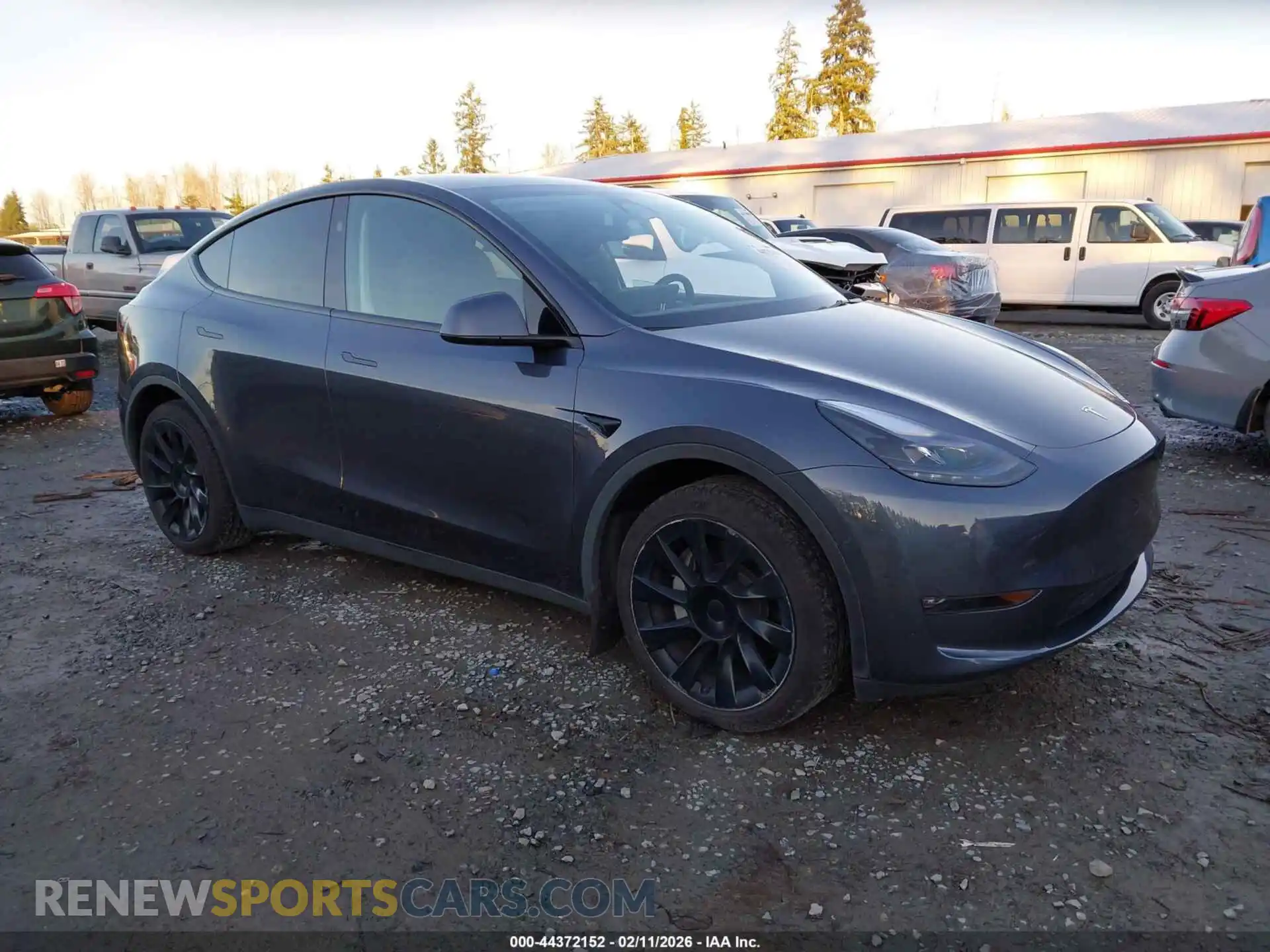 1 Photograph of a damaged car 7SAYGDEE4PF957109 TESLA MODEL Y 2023