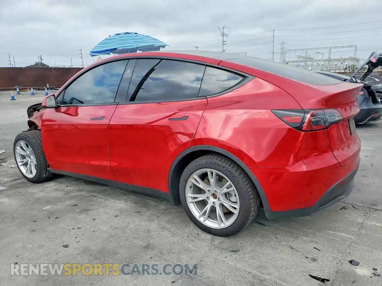2 Photograph of a damaged car 7SAYGDEE4PF957949 TESLA MODEL Y 2023