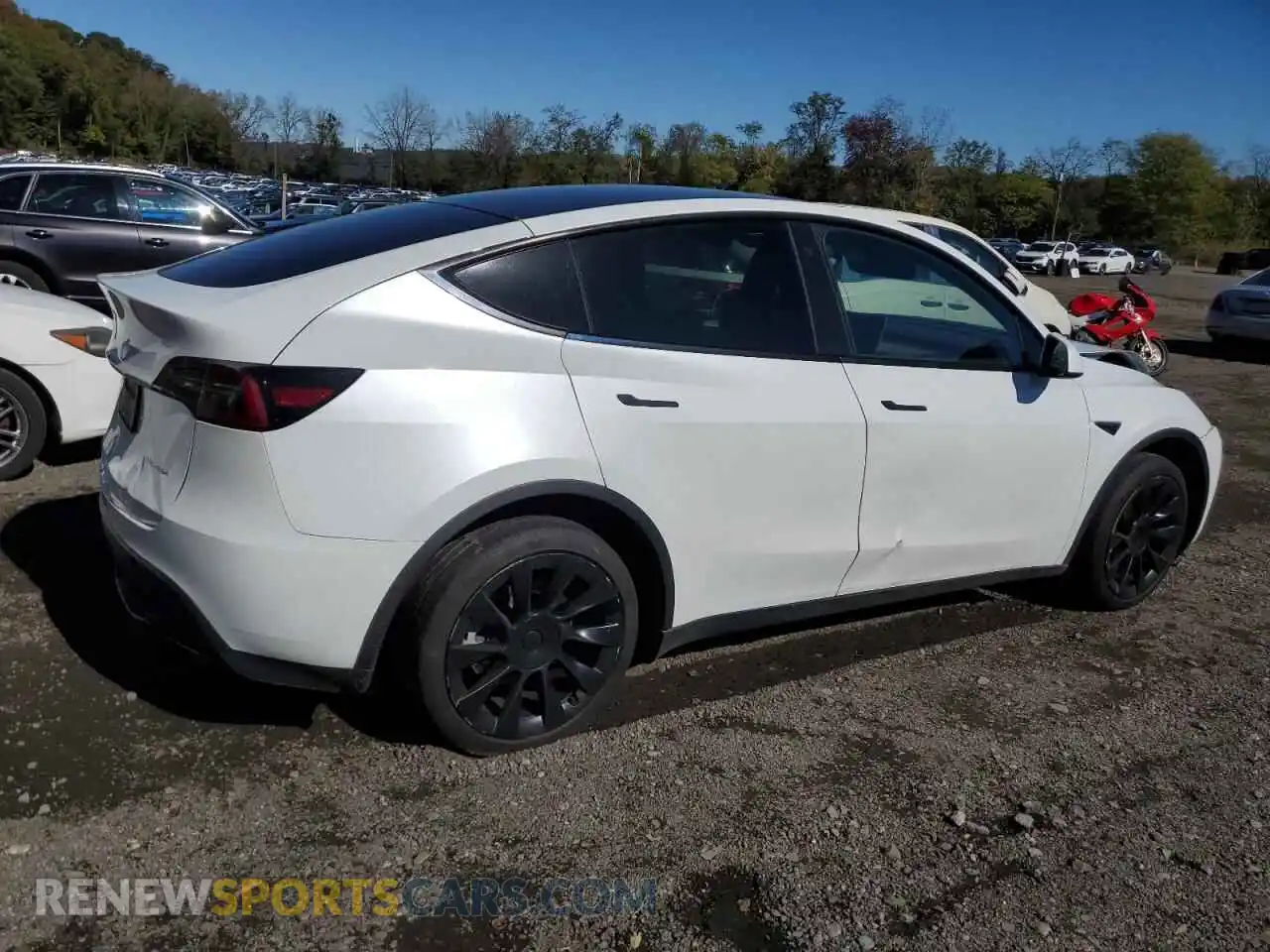 3 Photograph of a damaged car 7SAYGDEE5PA050768 TESLA MODEL Y 2023
