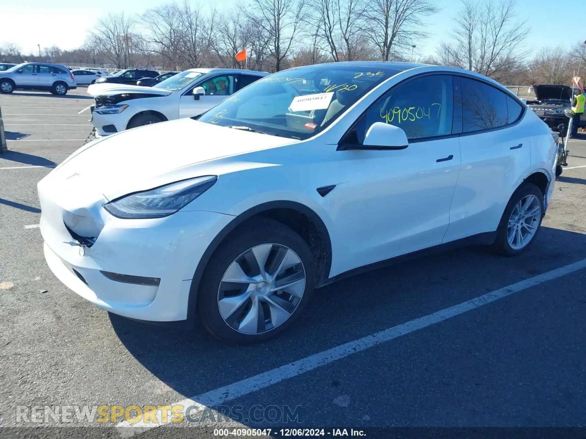 2 Photograph of a damaged car 7SAYGDEE5PA051760 TESLA MODEL Y 2023