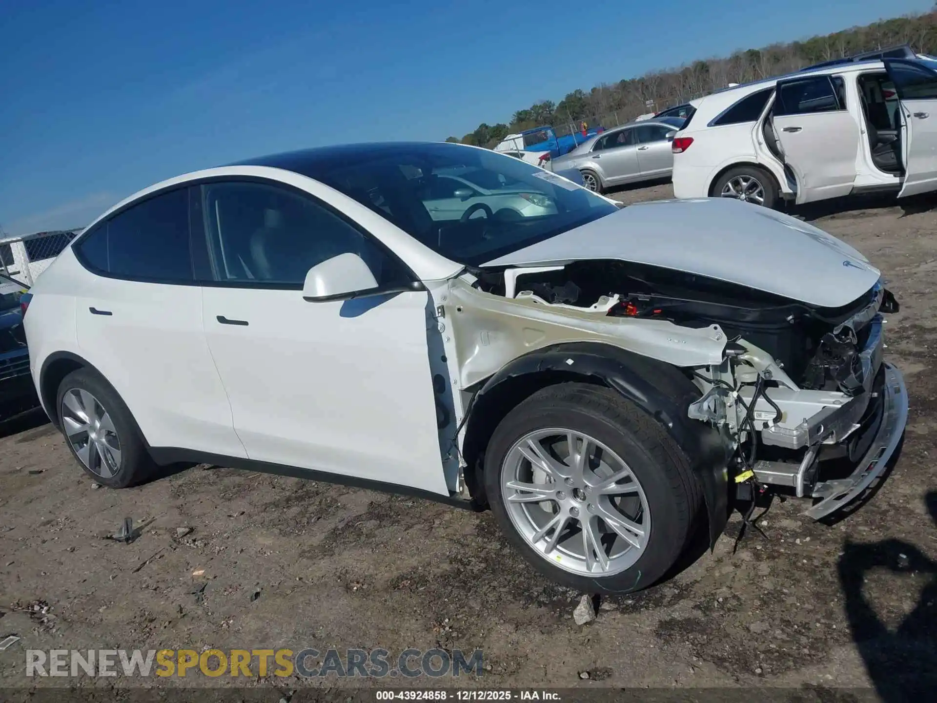 1 Photograph of a damaged car 7SAYGDEE5PA064167 TESLA MODEL Y 2023