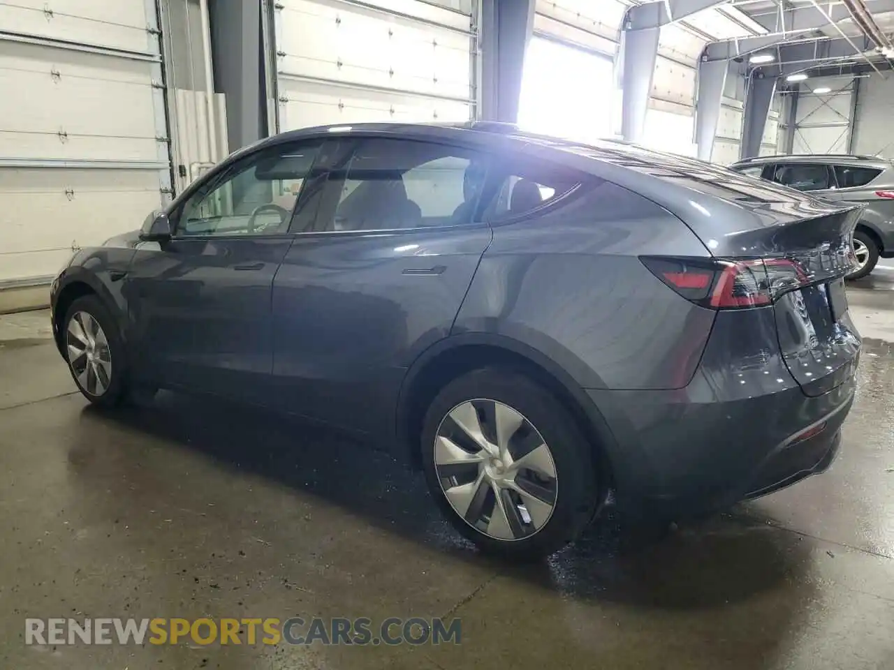 2 Photograph of a damaged car 7SAYGDEE5PA067070 TESLA MODEL Y 2023