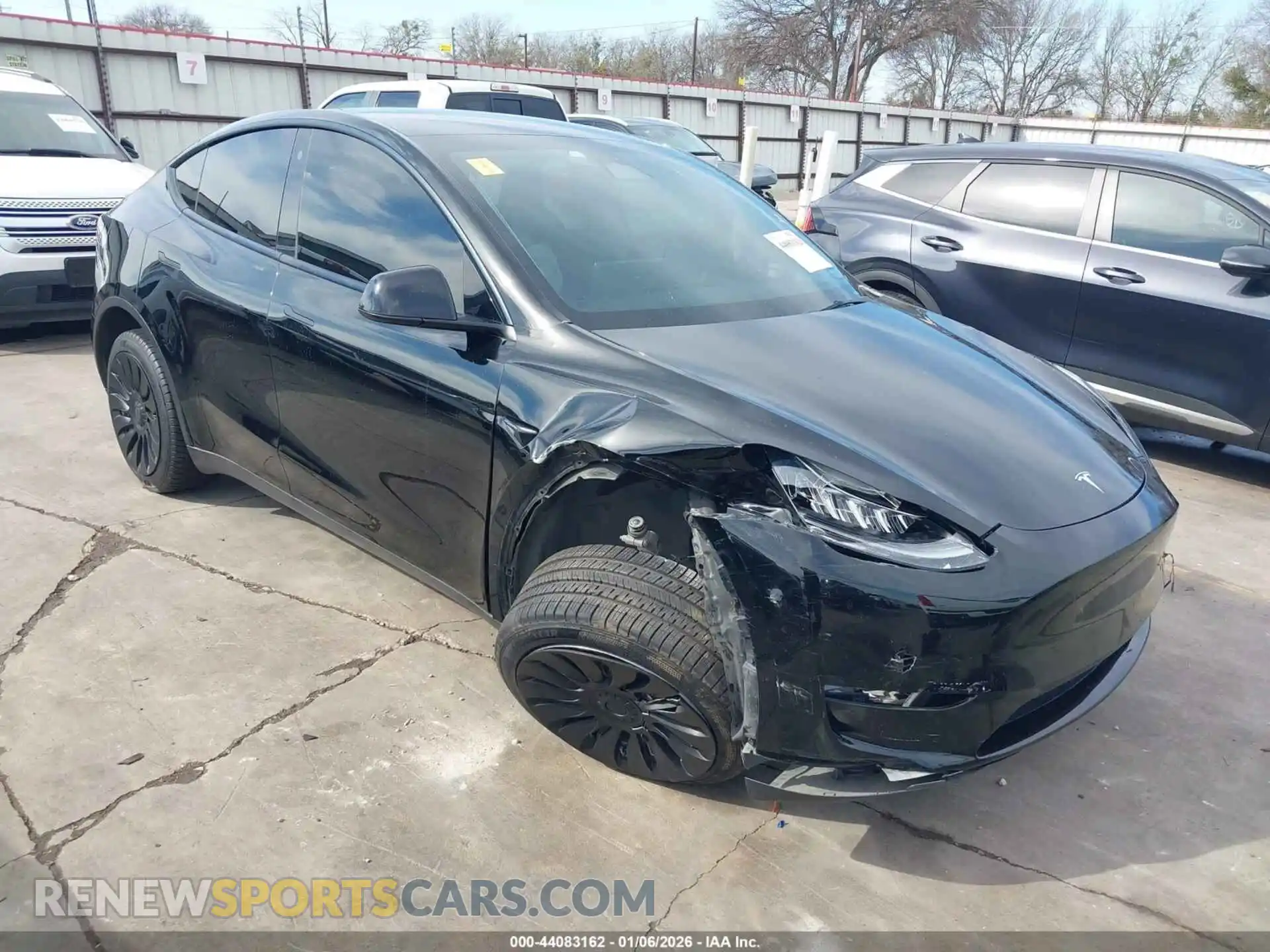 1 Photograph of a damaged car 7SAYGDEE5PA088212 TESLA MODEL Y 2023