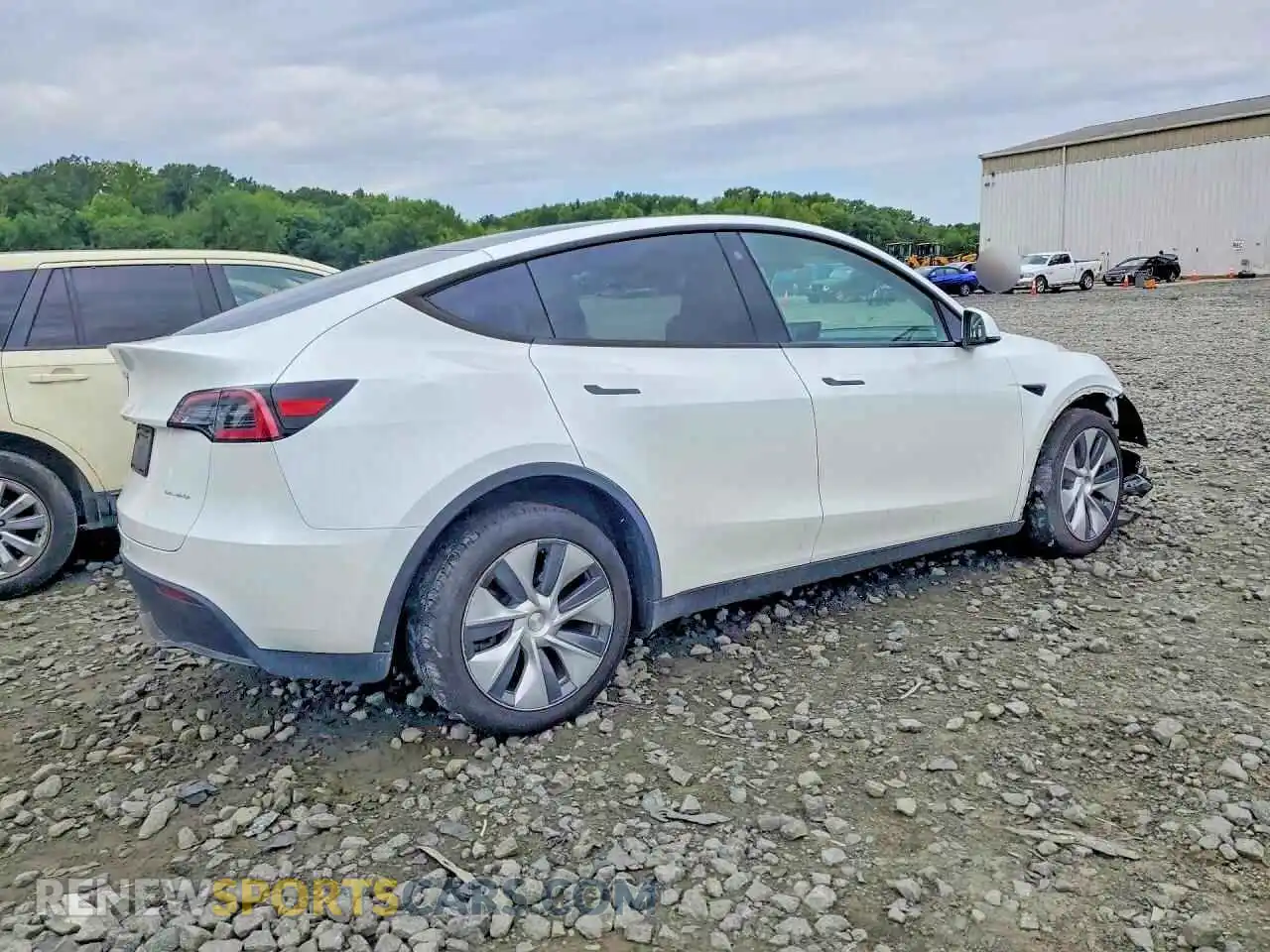 3 Photograph of a damaged car 7SAYGDEE5PA098593 TESLA MODEL Y 2023
