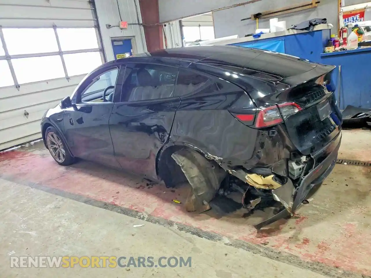 2 Photograph of a damaged car 7SAYGDEE5PA114856 TESLA MODEL Y 2023
