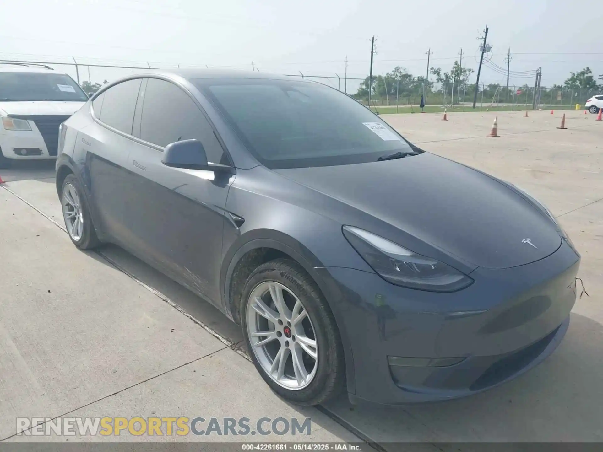 1 Photograph of a damaged car 7SAYGDEE5PA170506 TESLA MODEL Y 2023