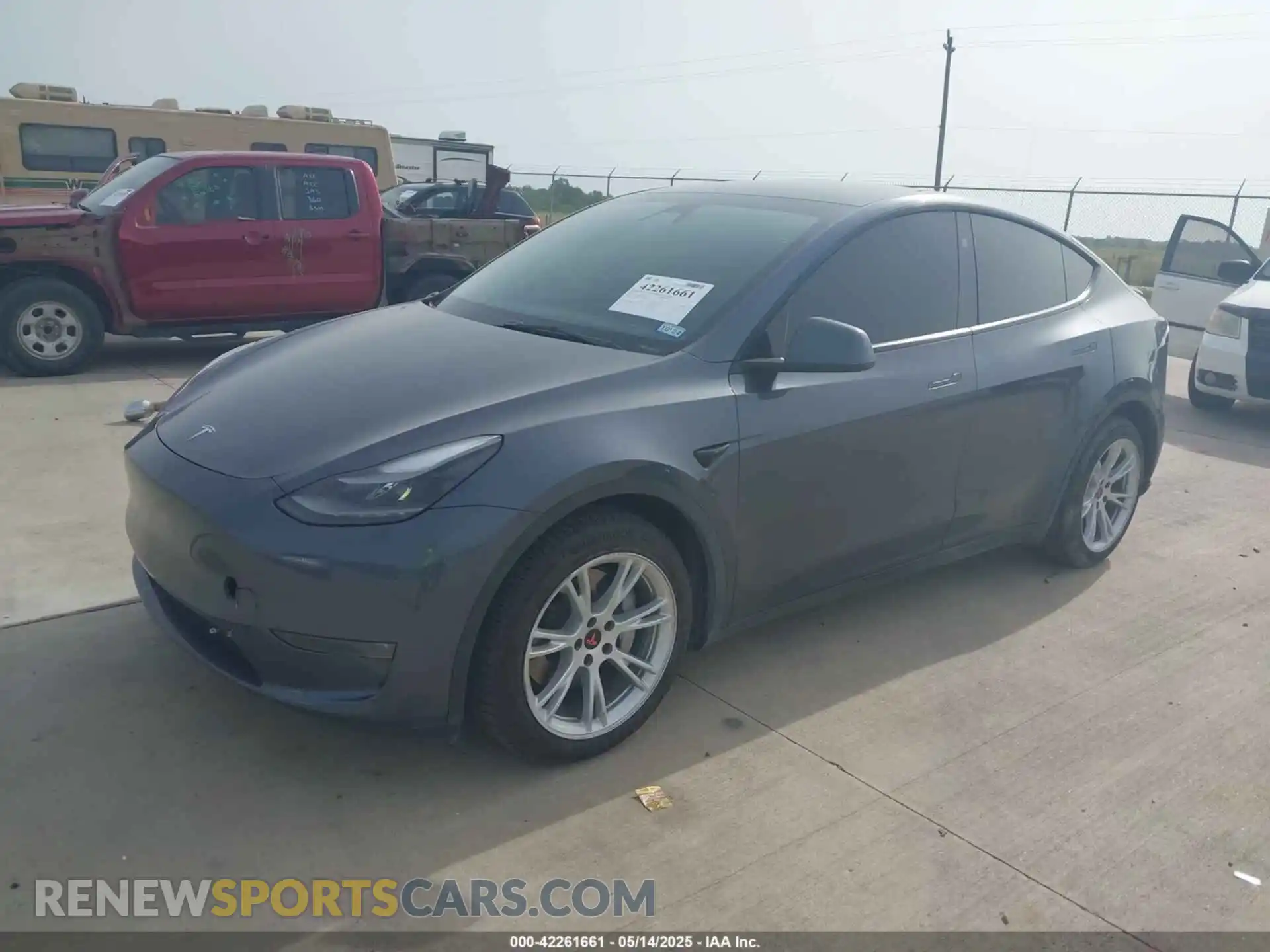2 Photograph of a damaged car 7SAYGDEE5PA170506 TESLA MODEL Y 2023