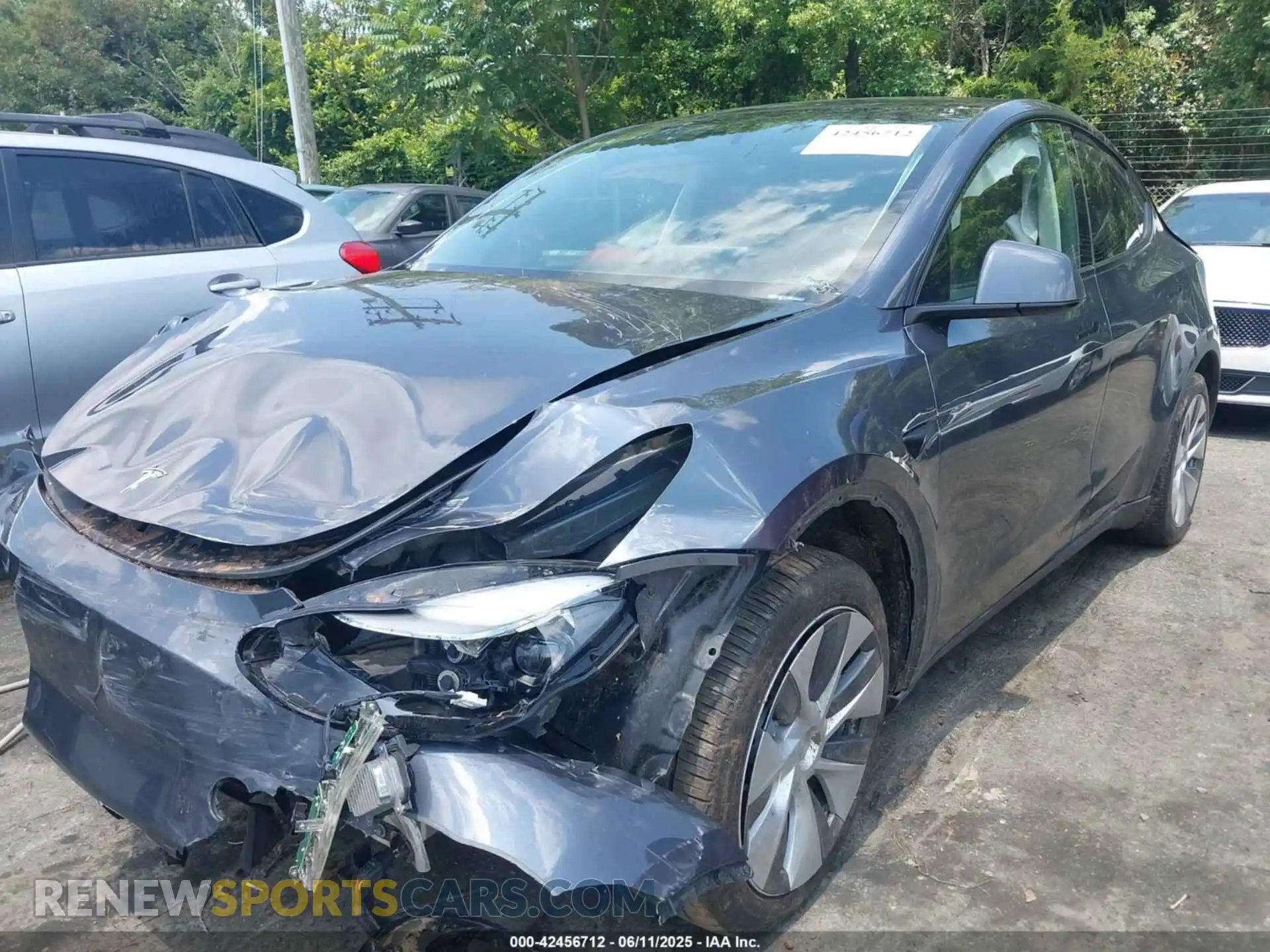 2 Фотография поврежденного автомобиля 7SAYGDEE5PA184258 TESLA MODEL Y 2023