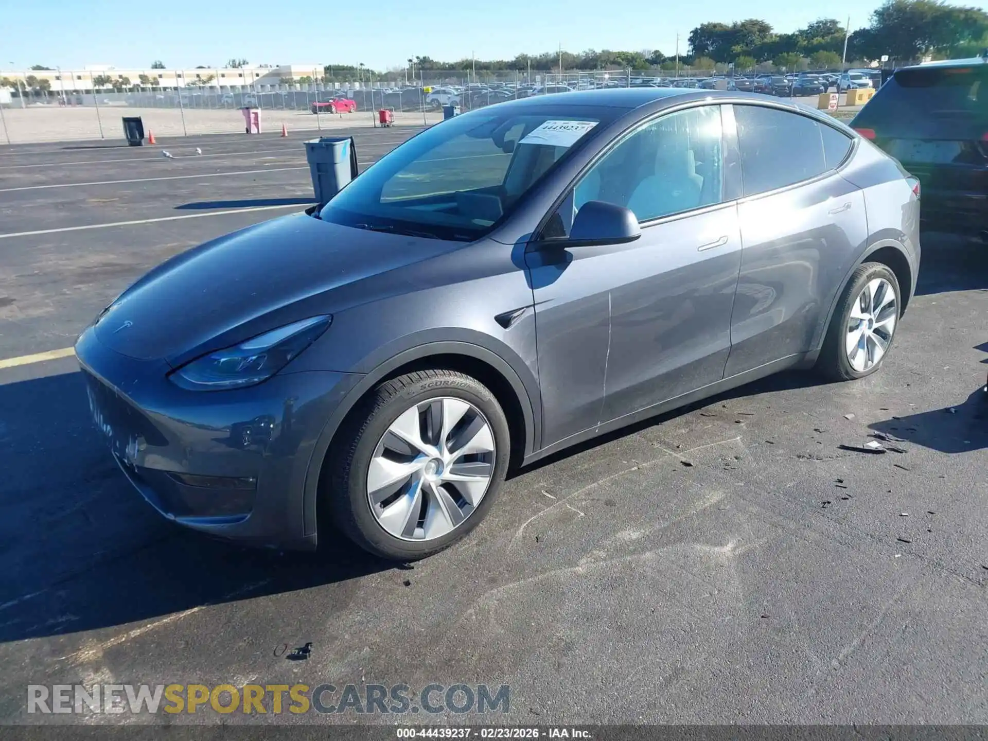 2 Photograph of a damaged car 7SAYGDEE5PA206033 TESLA MODEL Y 2023