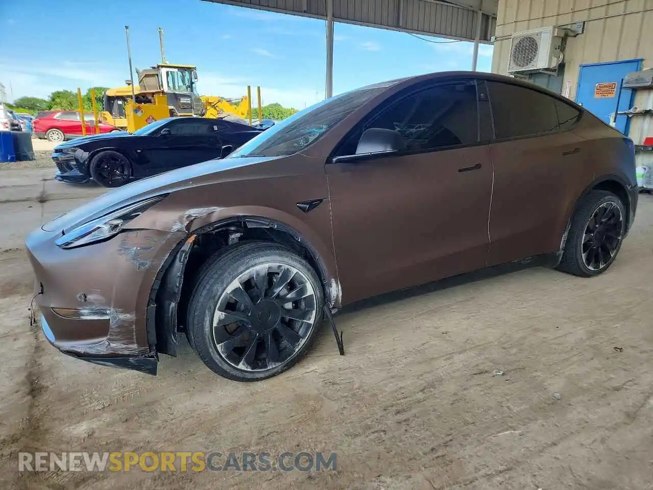 1 Photograph of a damaged car 7SAYGDEE5PA206730 TESLA MODEL Y 2023