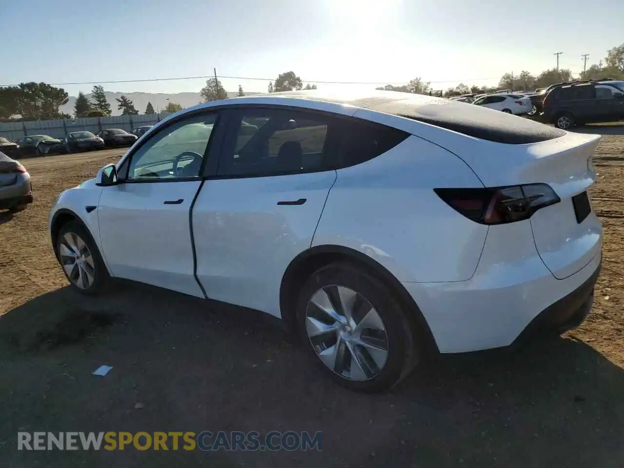 2 Photograph of a damaged car 7SAYGDEE5PF593881 TESLA MODEL Y 2023