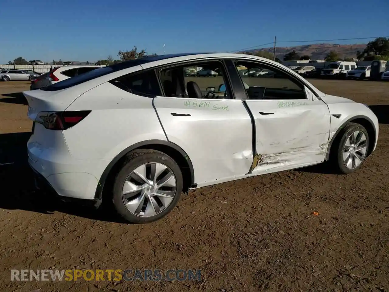 3 Photograph of a damaged car 7SAYGDEE5PF593881 TESLA MODEL Y 2023