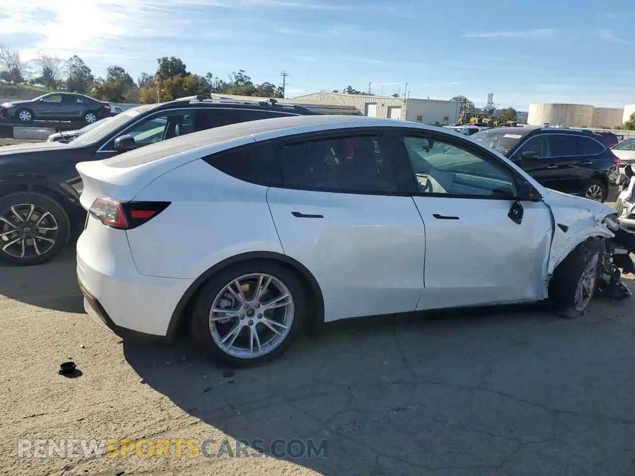 3 Photograph of a damaged car 7SAYGDEE5PF604345 TESLA MODEL Y 2023
