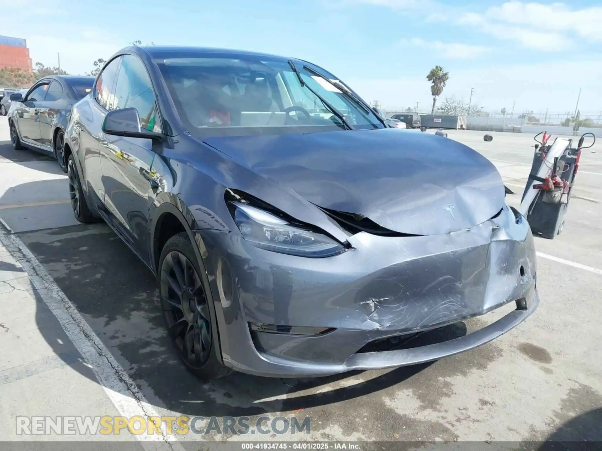 1 Photograph of a damaged car 7SAYGDEE5PF605835 TESLA MODEL Y 2023